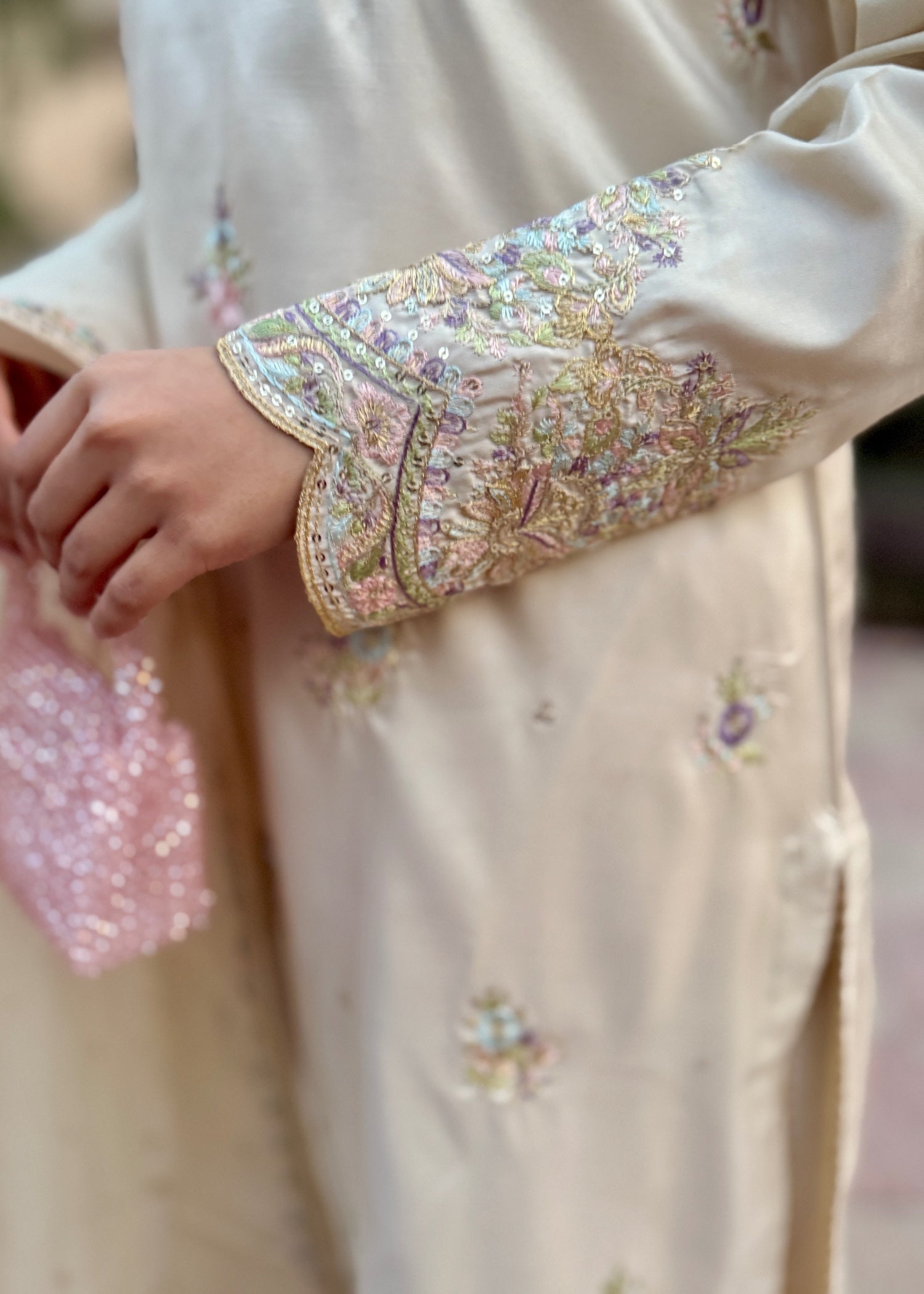 MARWA-WHITE