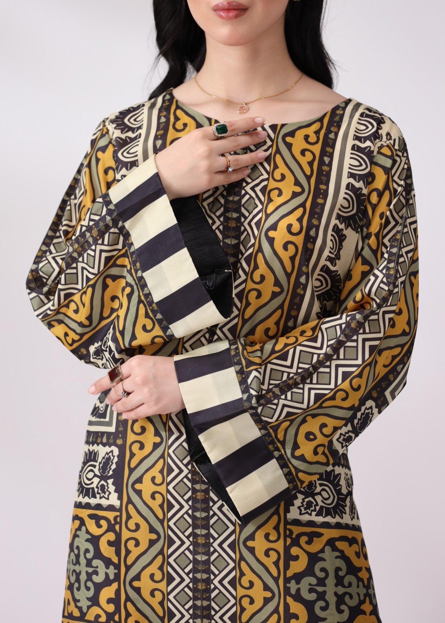 CRP-05-2PC Stitched