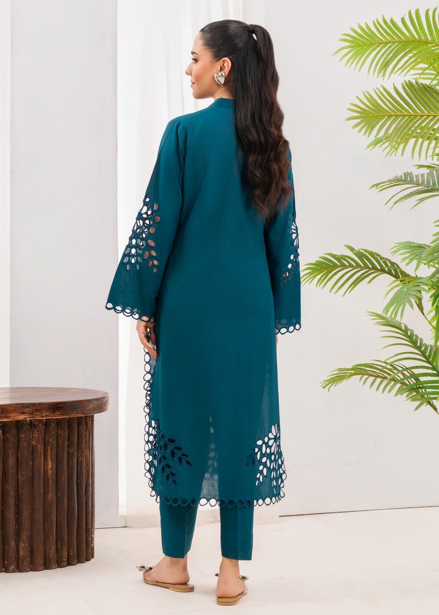 Sahibas By Mirza Taskeen - Blue