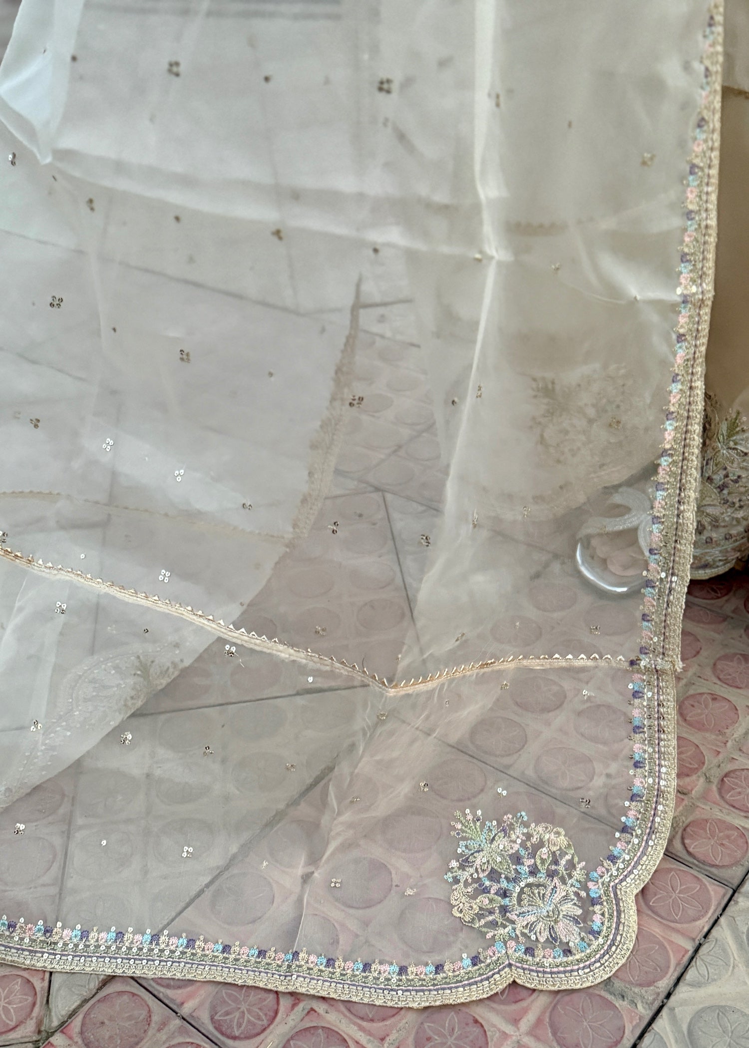 MARWA-WHITE