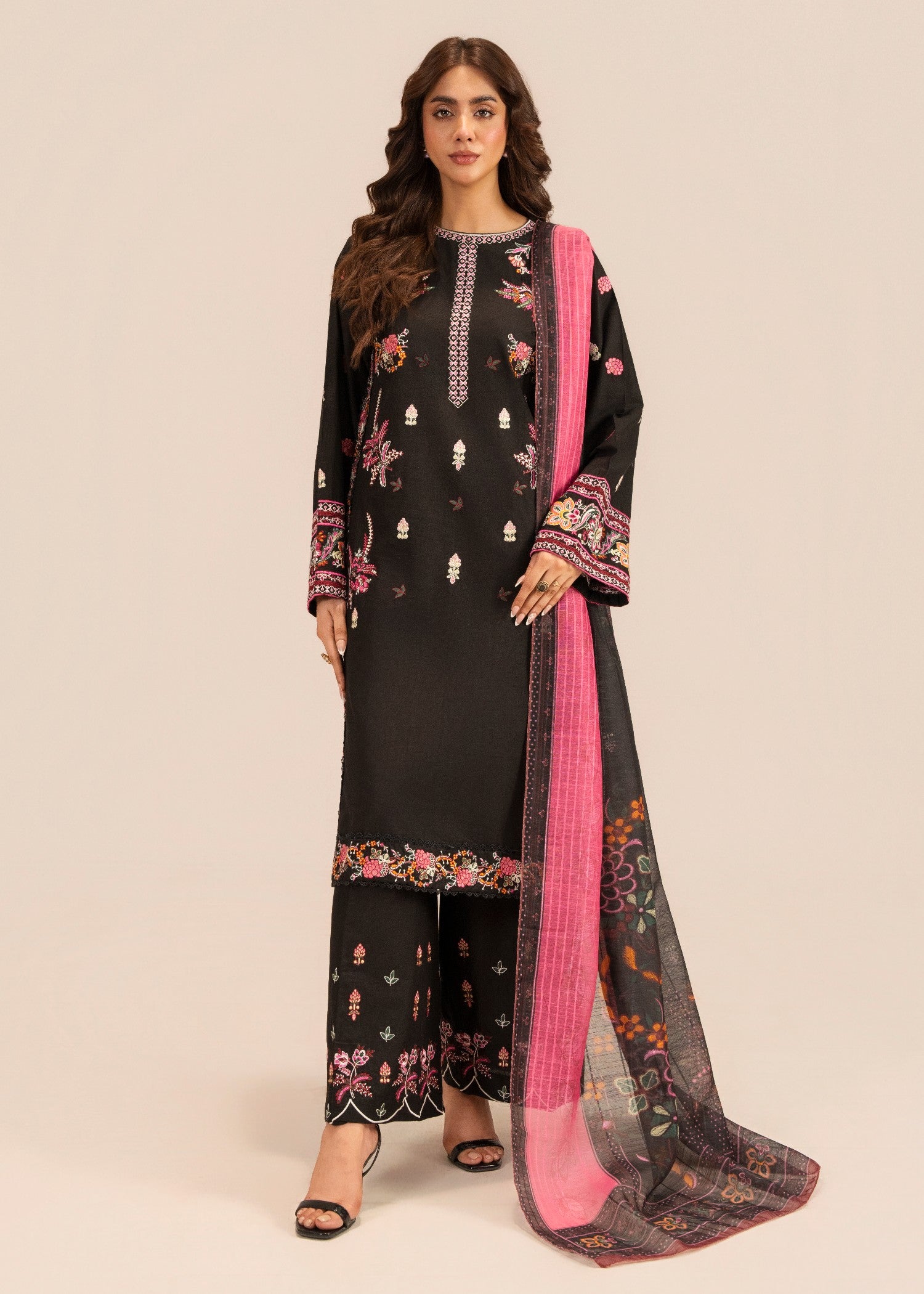 Sahibas By Mirza Huda Black