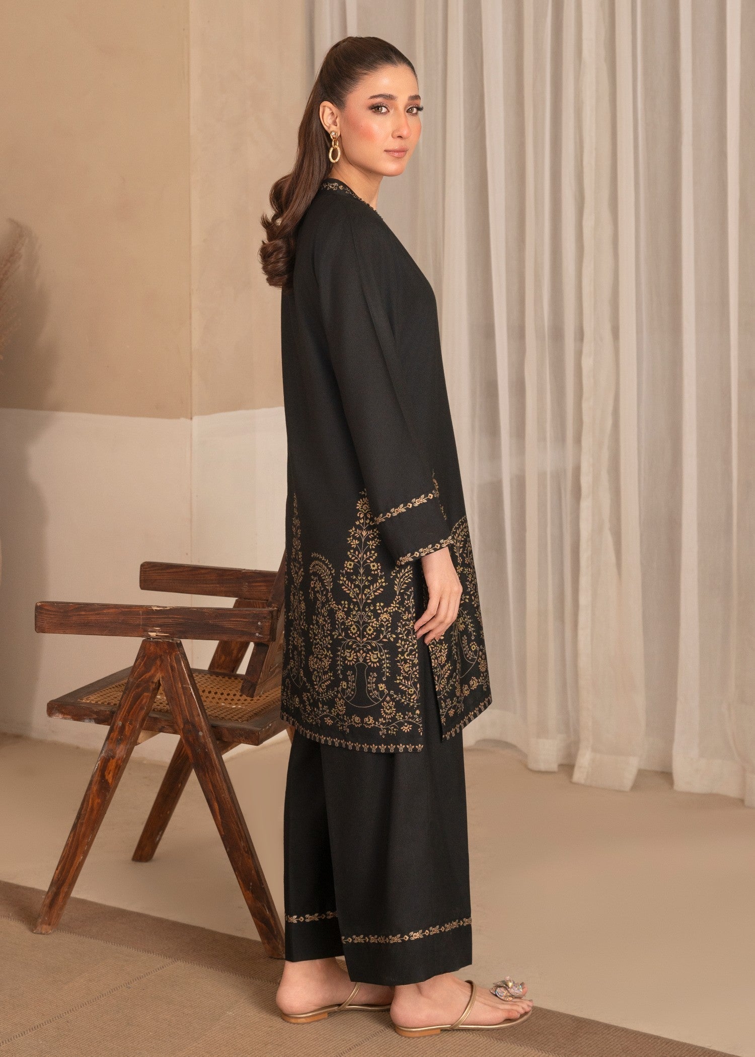 Sahibas By Mirza Rayleen