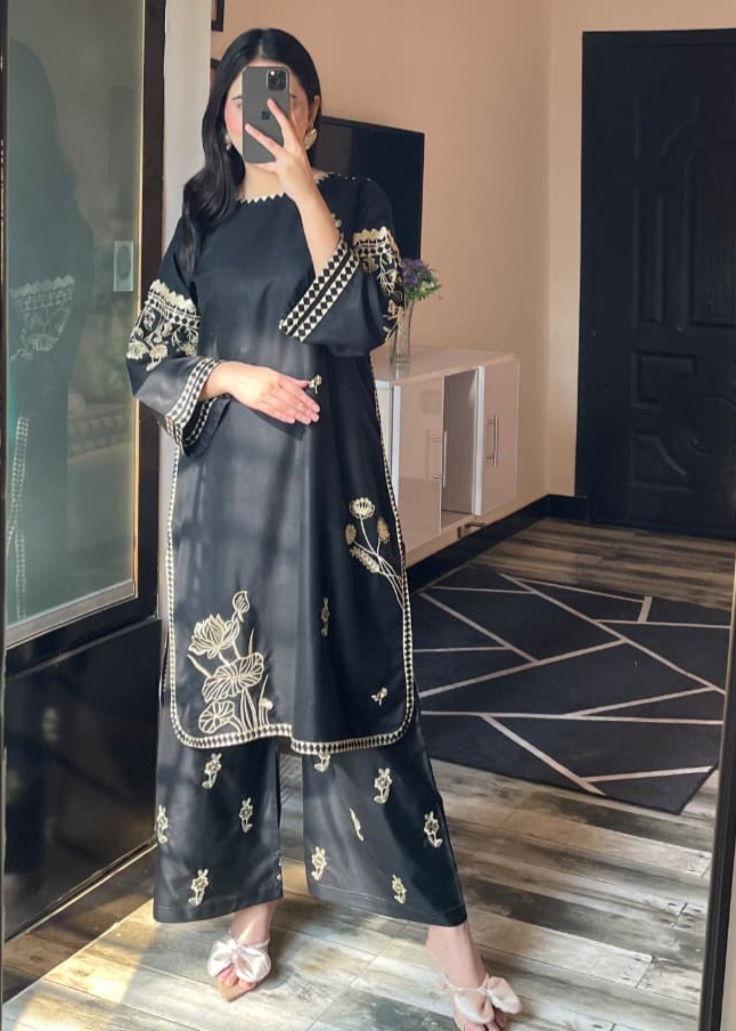 Tehzeeb Libas MAYA EMBROIDERED 2PC