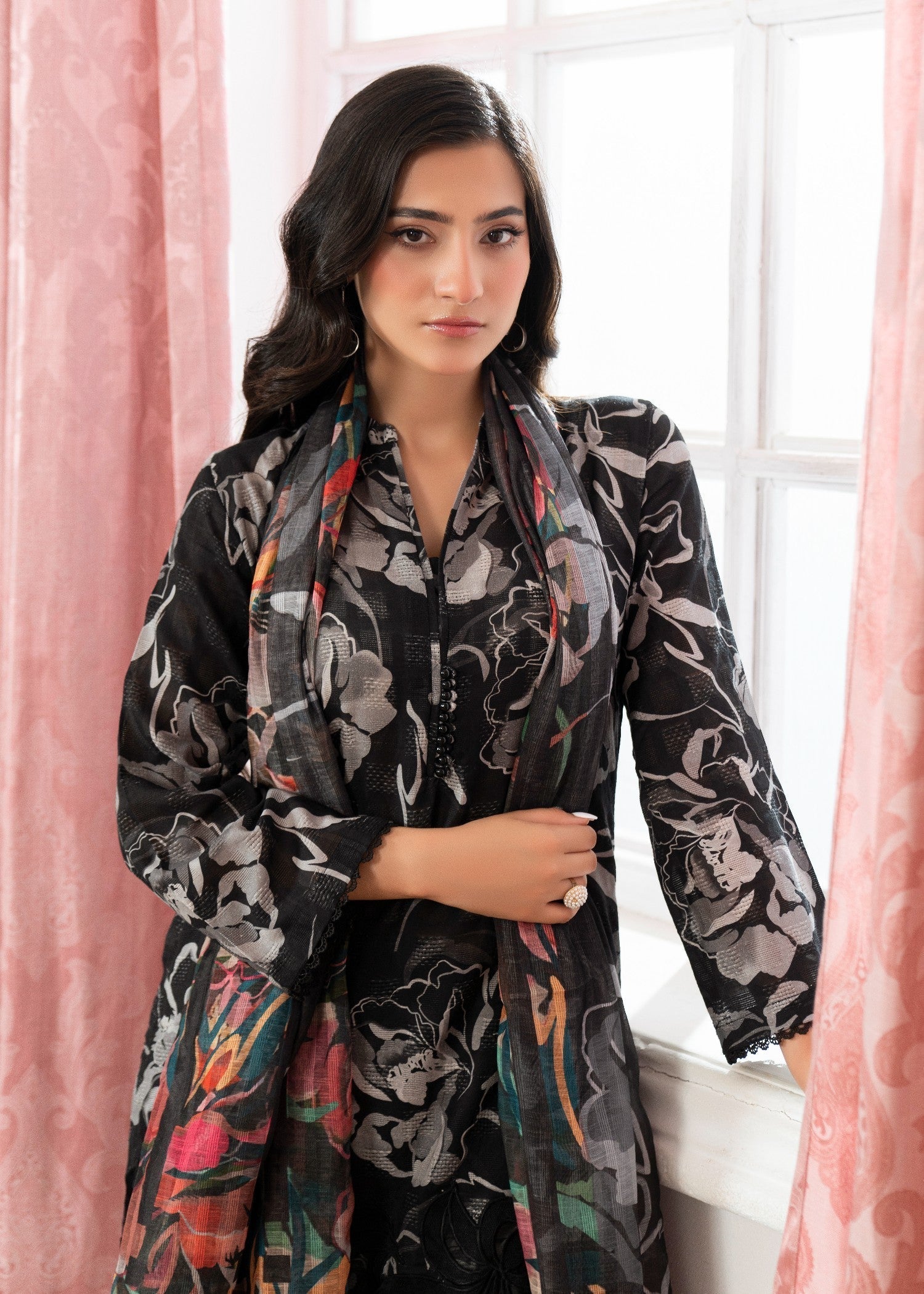 Textured lawn Kurta Set in Black