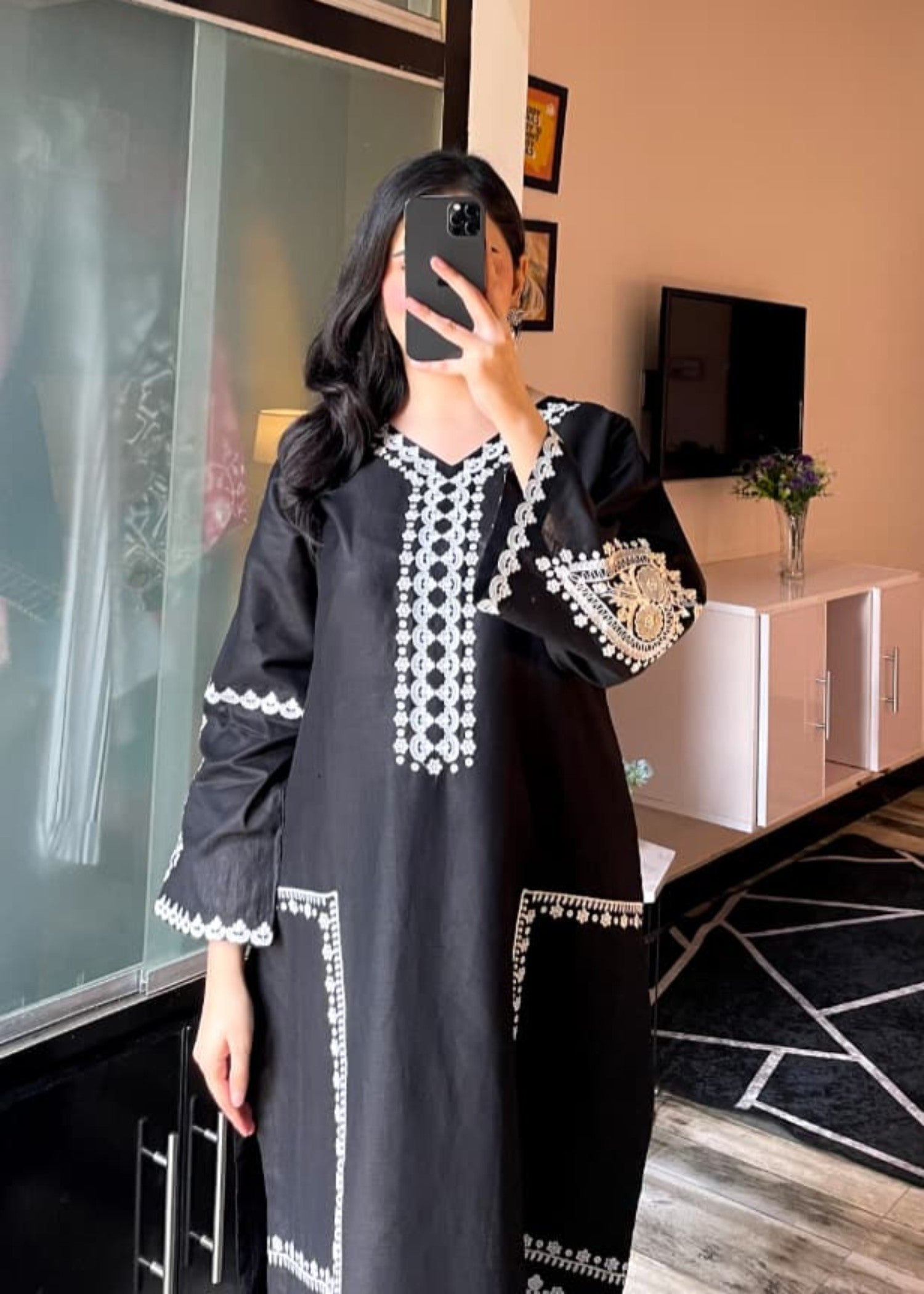 Tehzeeb Libas BLACK SPARKLE EMBROIDERED 2PC