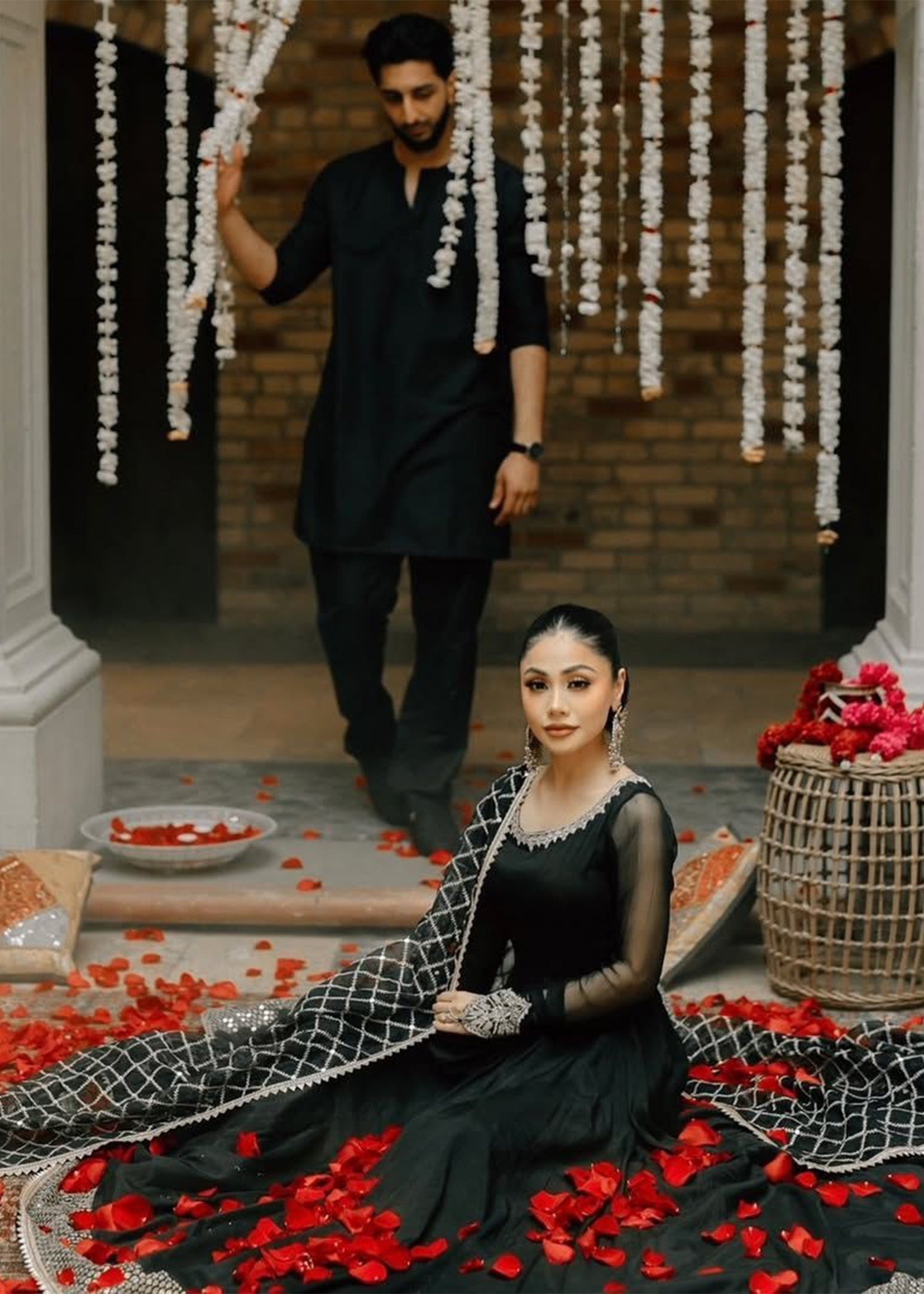 Rang-e-Haya Shama (Black)