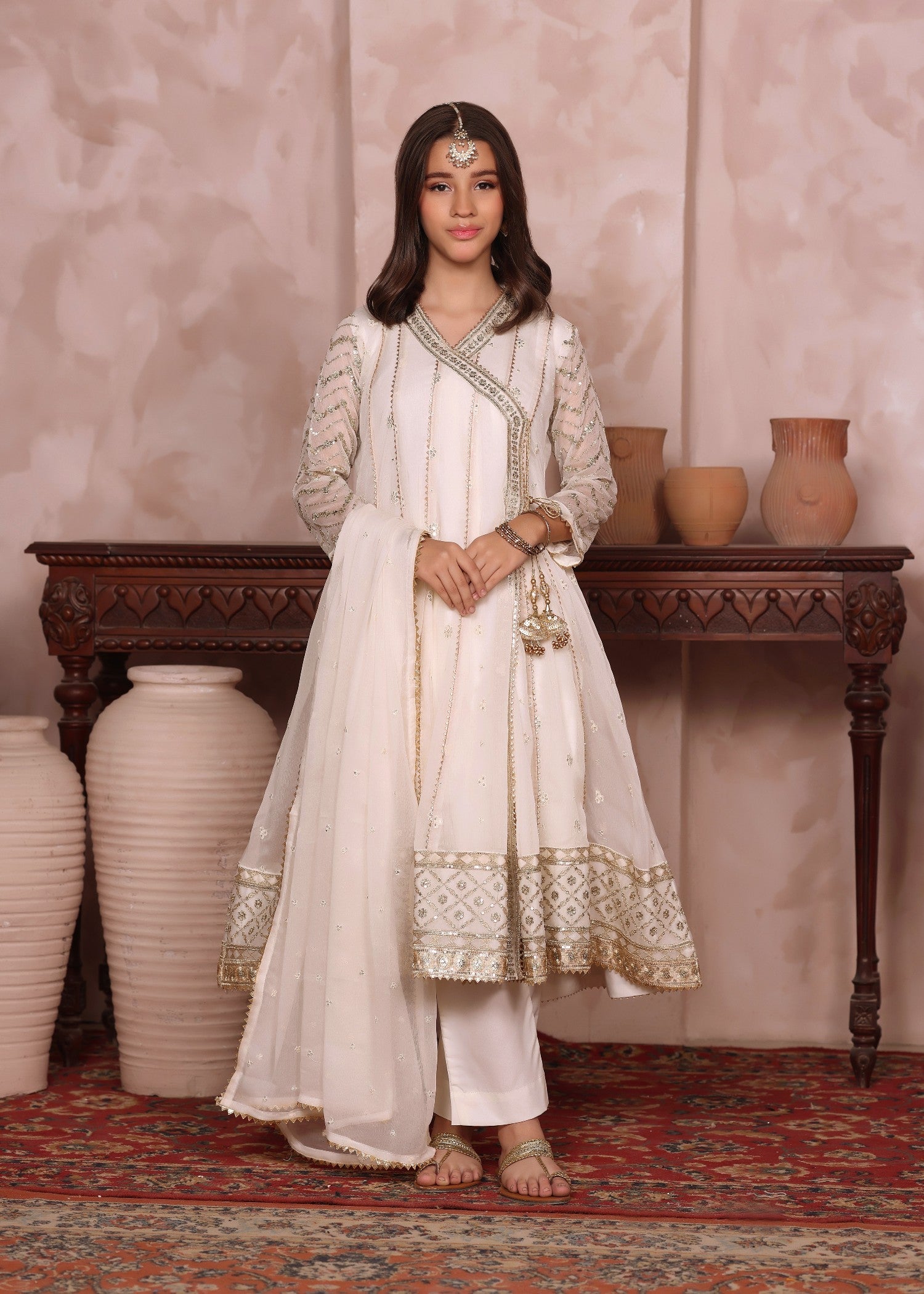 NAYAAB-KIDS-OFF-WHITE-3 - Pieces