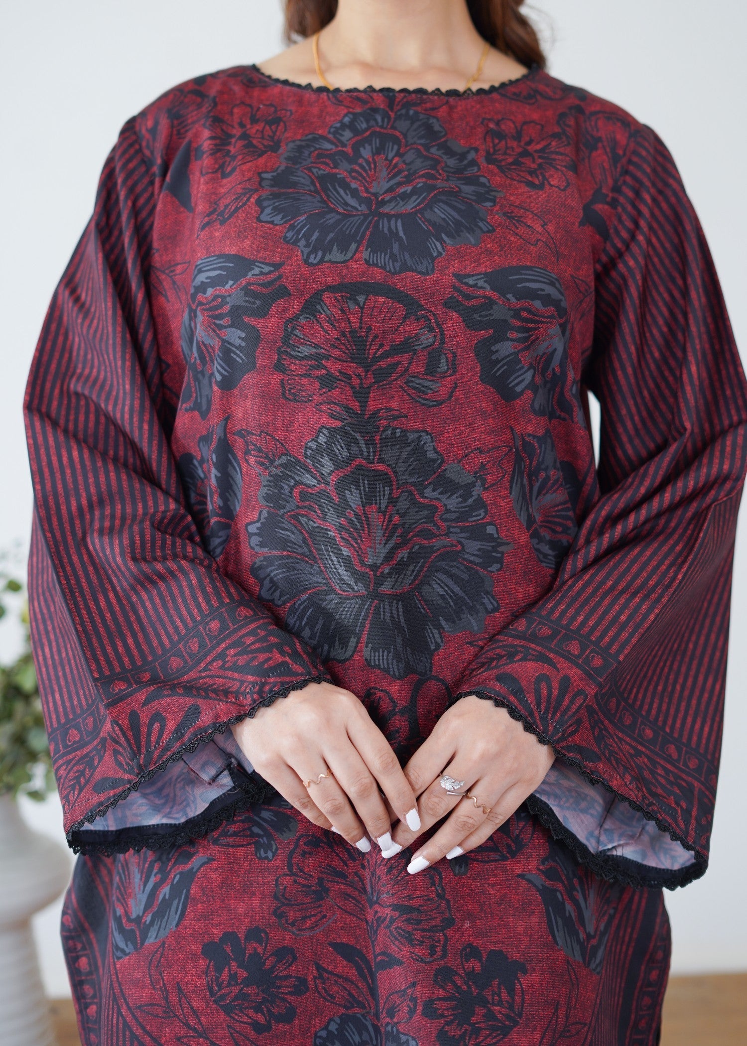 Mohagni CRP-16 2PC STITCHED
