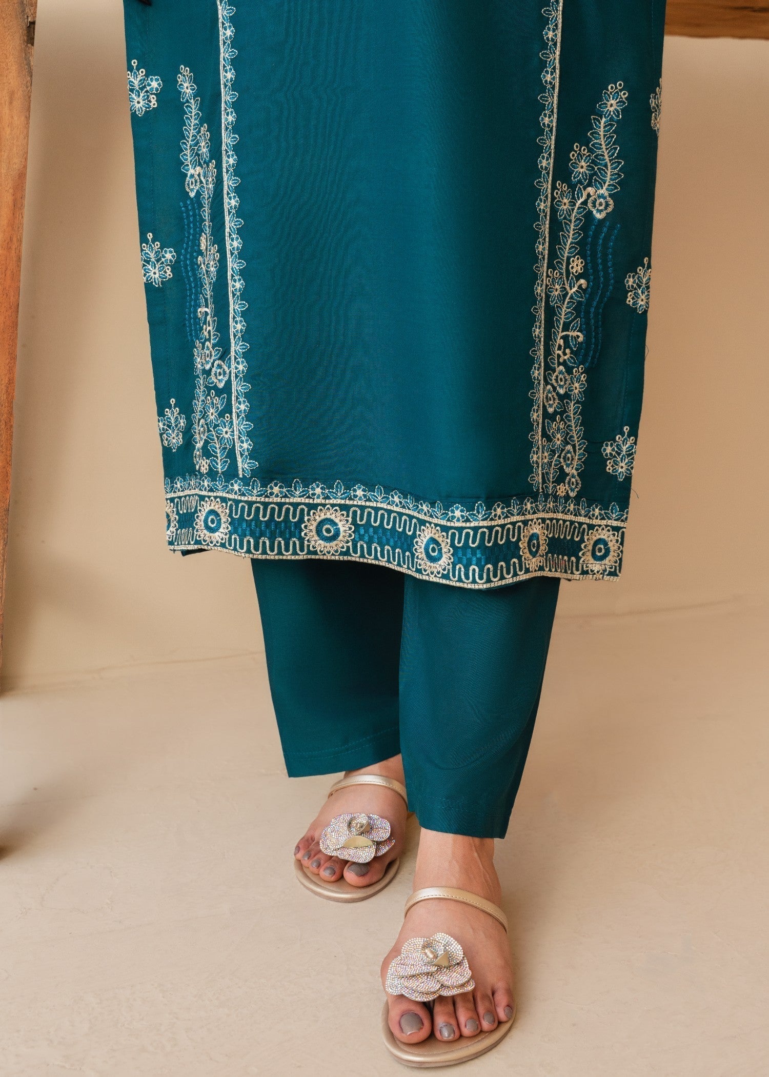 Tehzeeb Libas SEA BLUE EMBROIDERED 2PC
