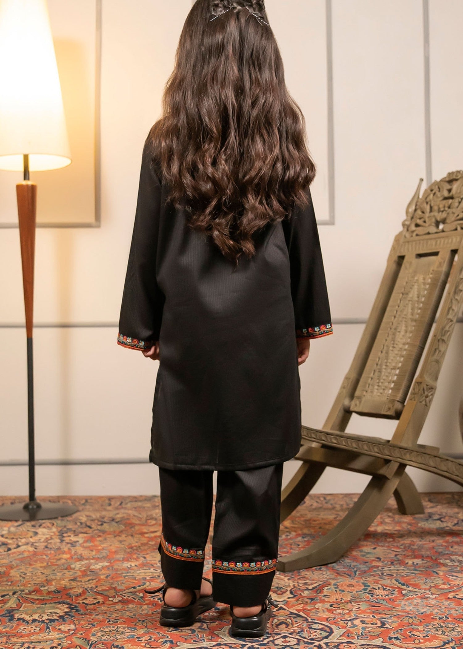 COTTON-EMBROIDERED-2-05 - Pc Suit Inemc