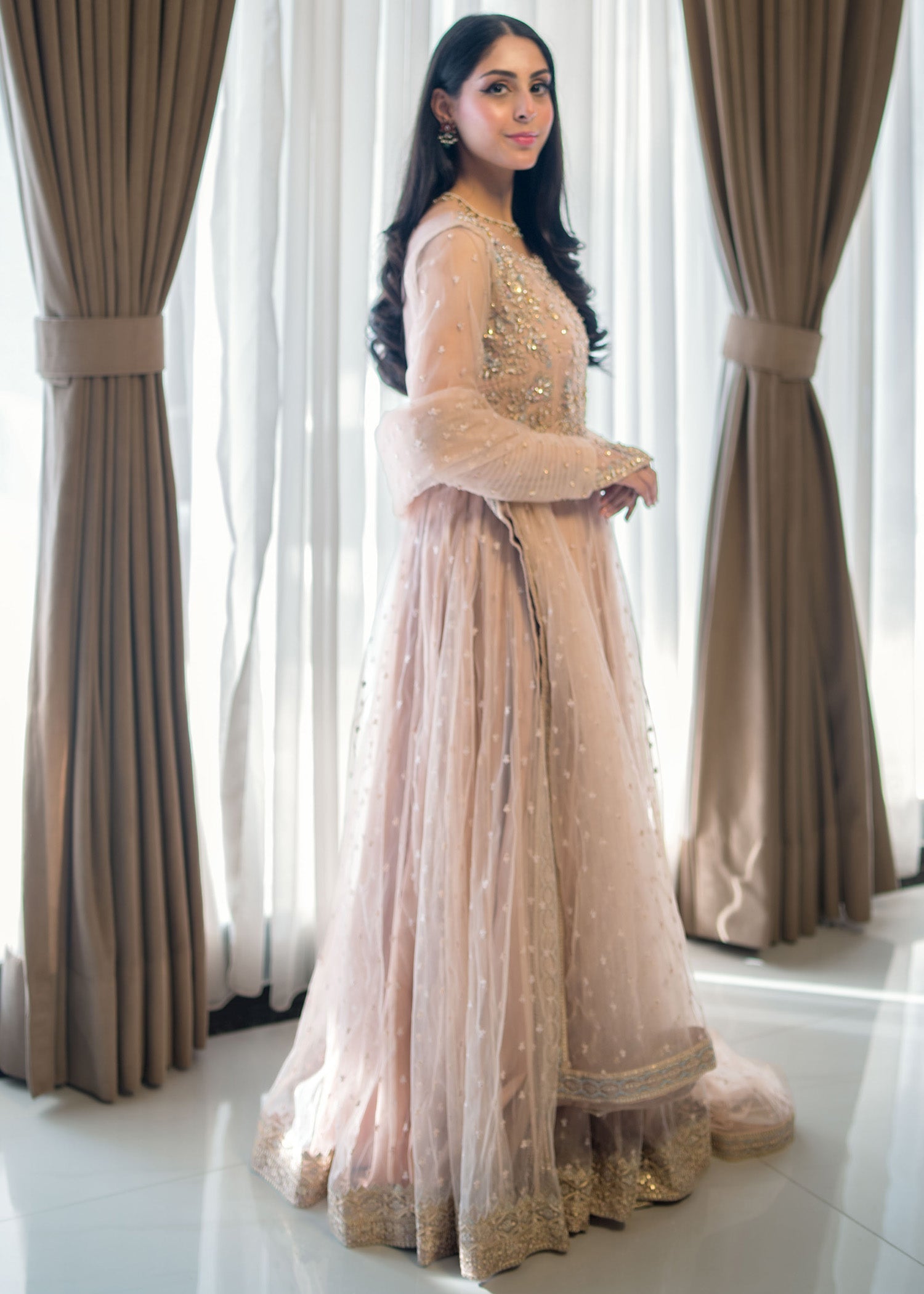 Rang-e-Haya Amouria (Embellished)