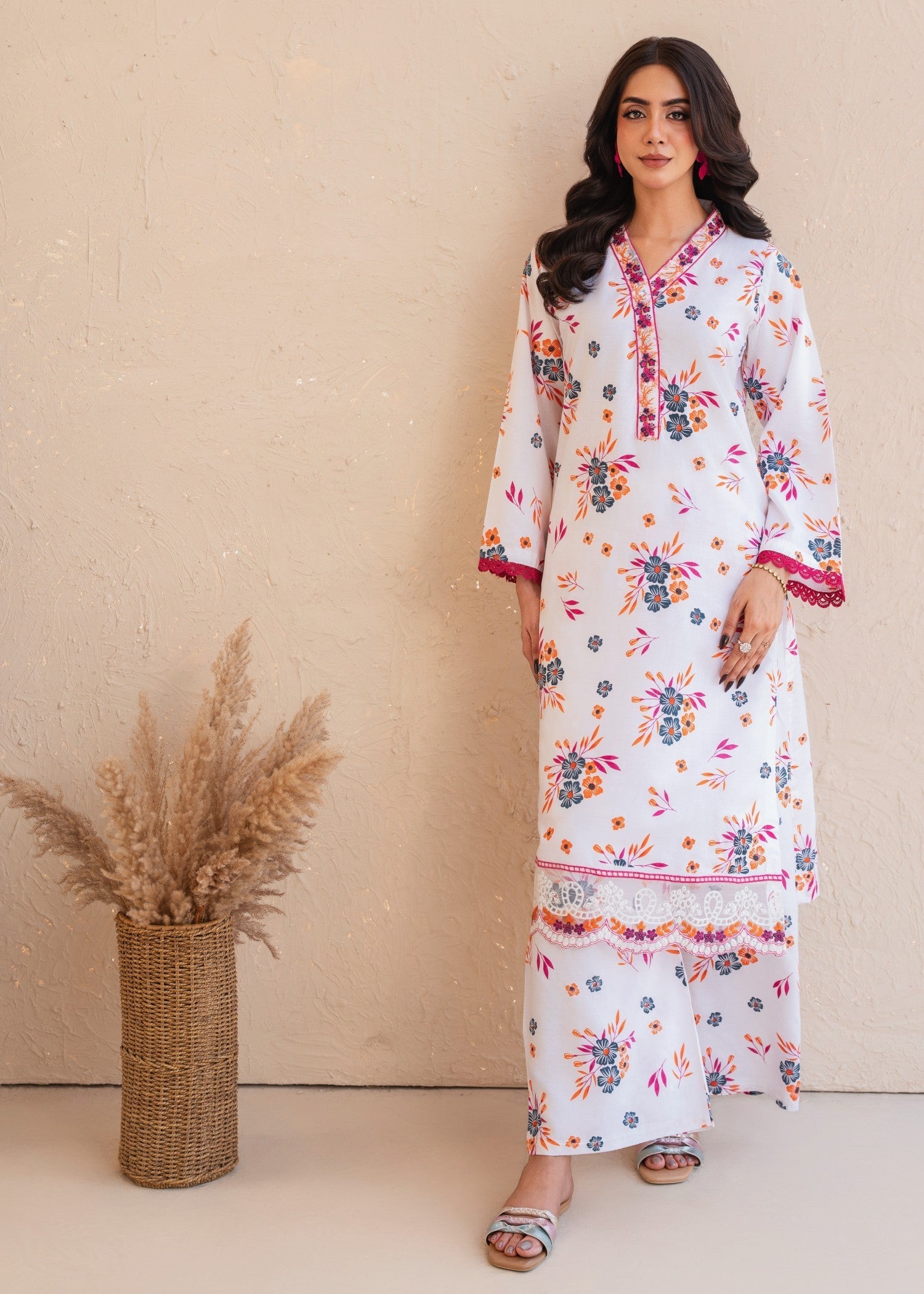 Tehzeeb Libas WHITE ELEGANCE EMBROIDERED 2PC
