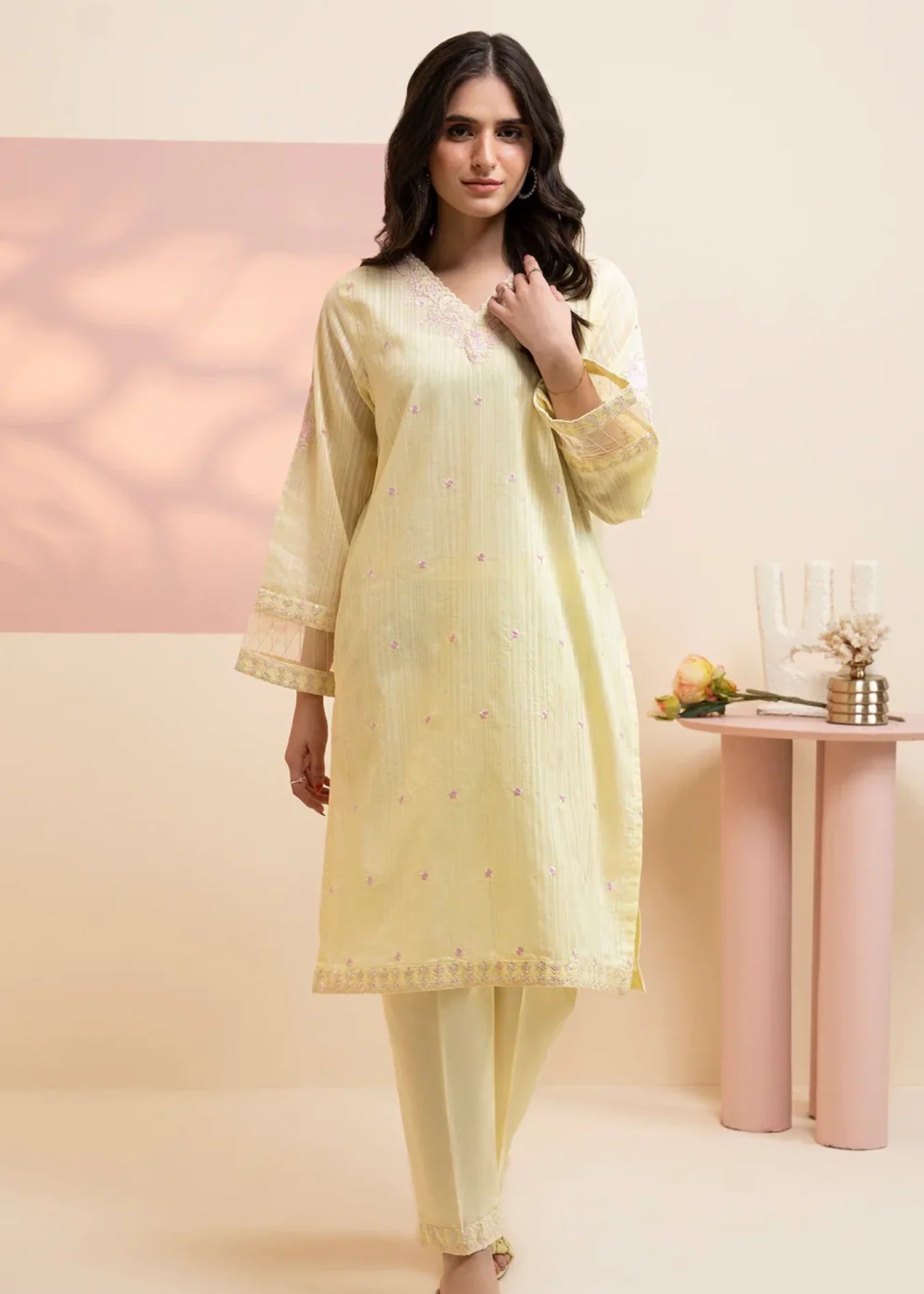 Zellbury WPS2522521 - Light Yellow