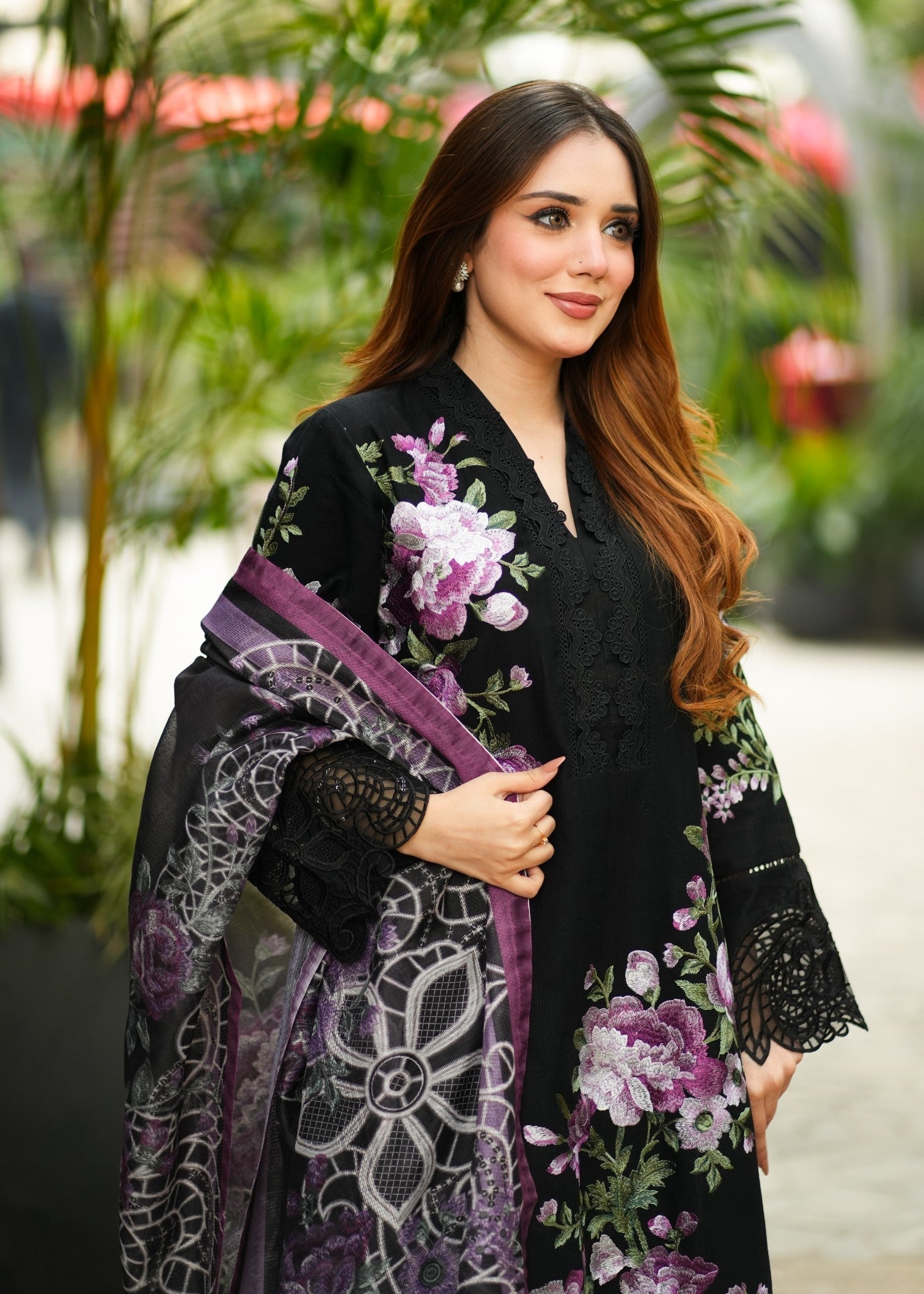 Sahibas By Mirza Rohini - Black