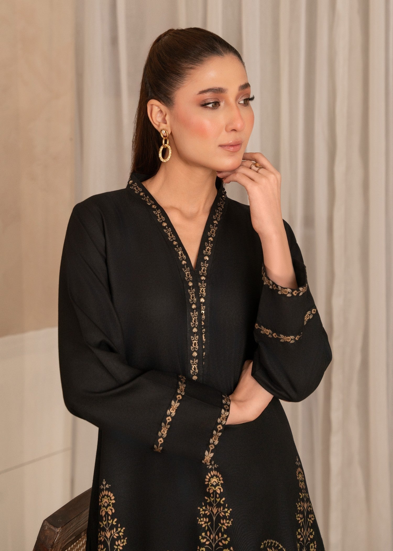 Sahibas By Mirza Rayleen