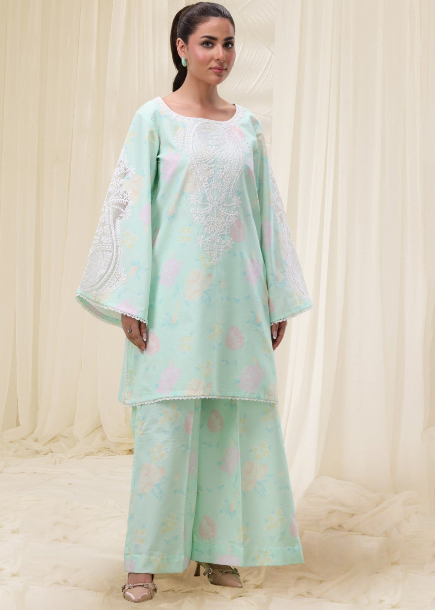 Mohagni LP-13 2PC LAWN STITCHED