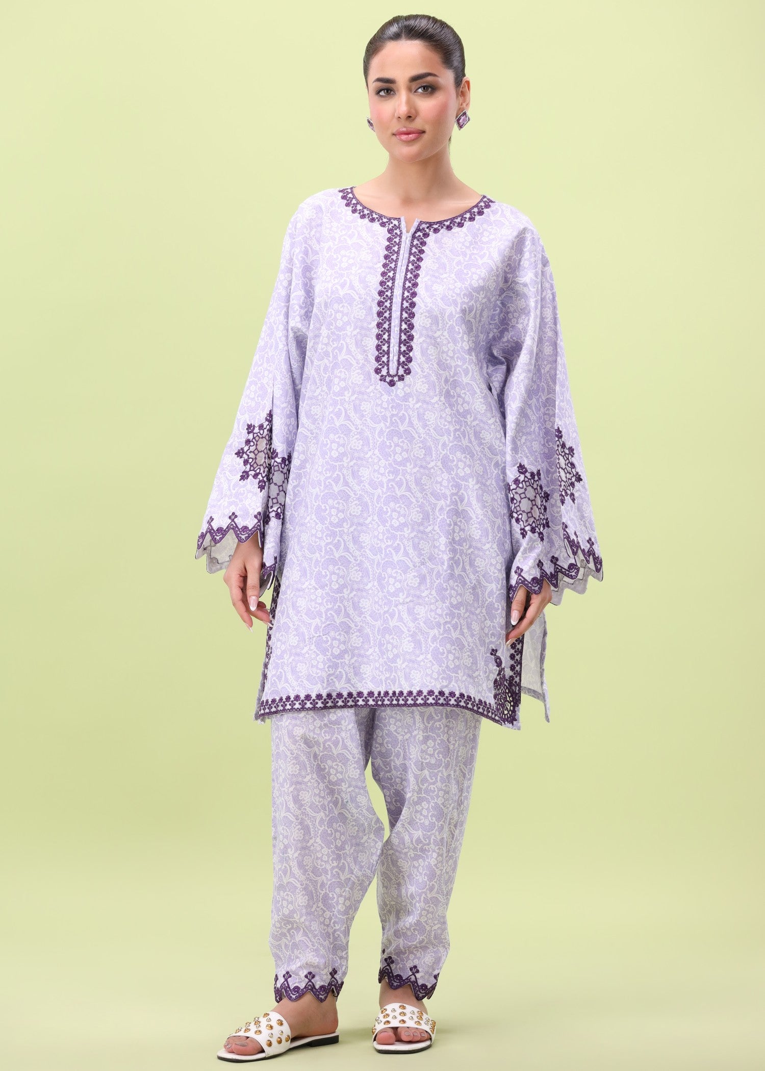 Mohagni LP-16 2PC LAWN STITCHED