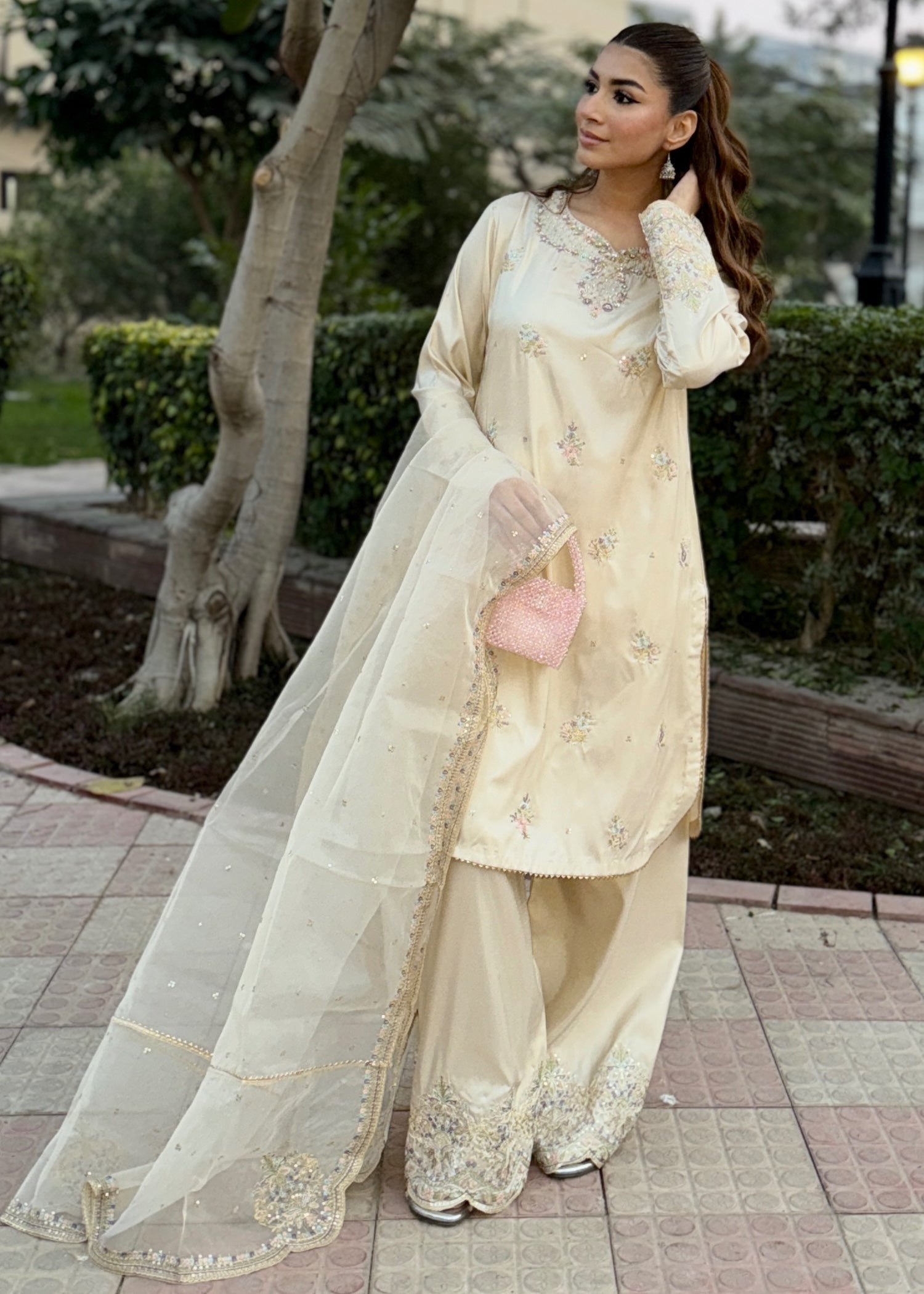 MARWA-WHITE