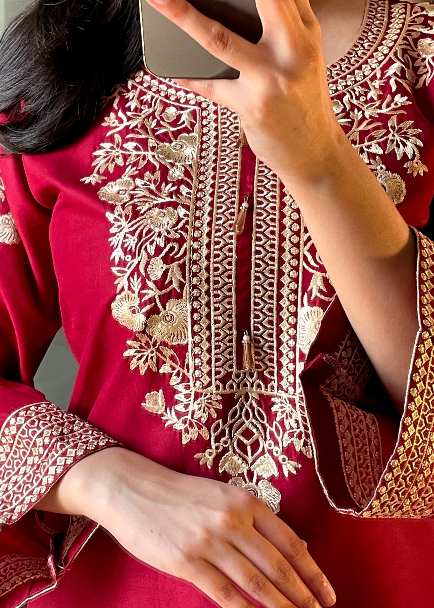 LAIBA-MAROON-ELEGANCE-EMBROIDERED-2PC