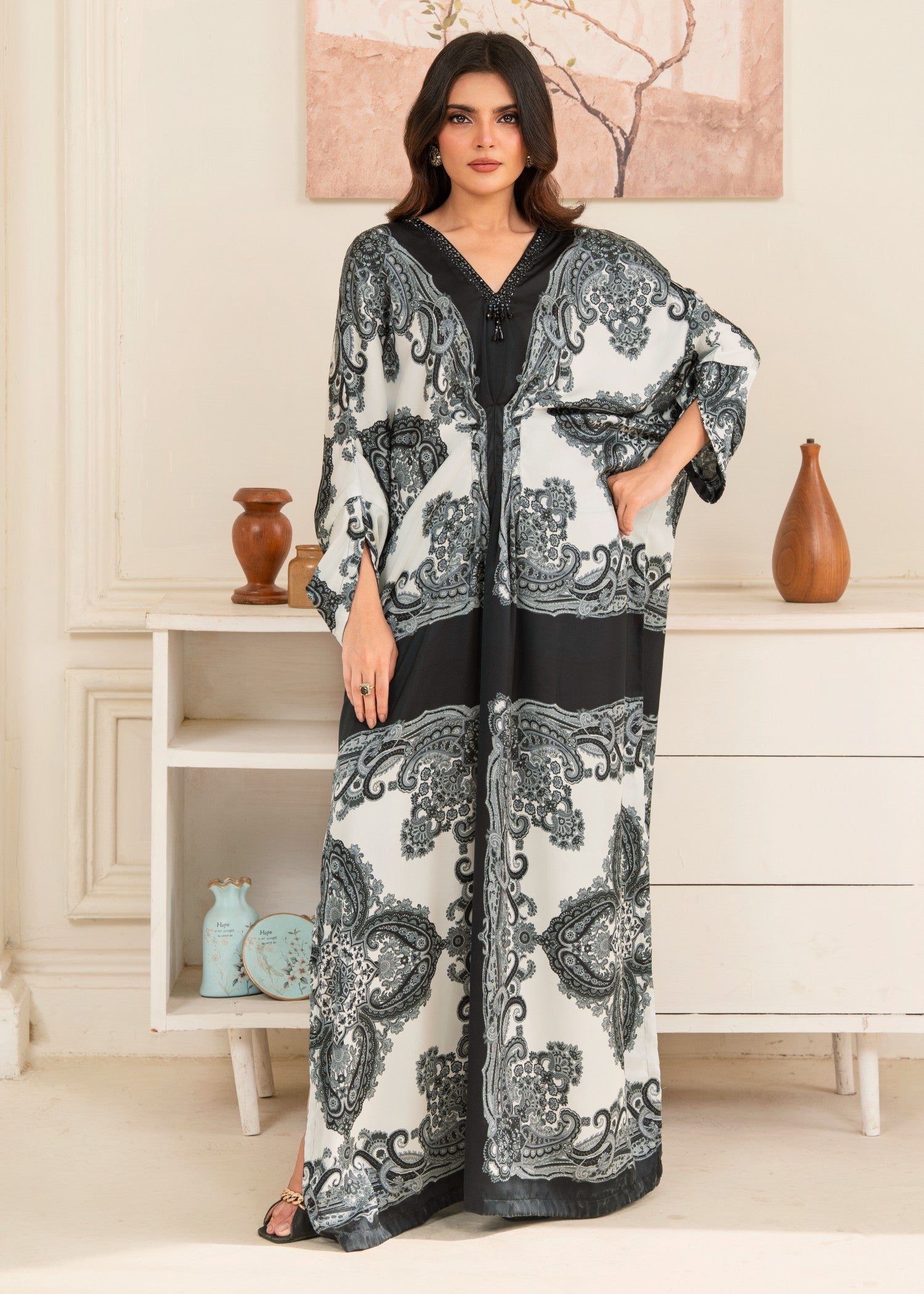 Sahibas By Mirza Lunar - Kaftan