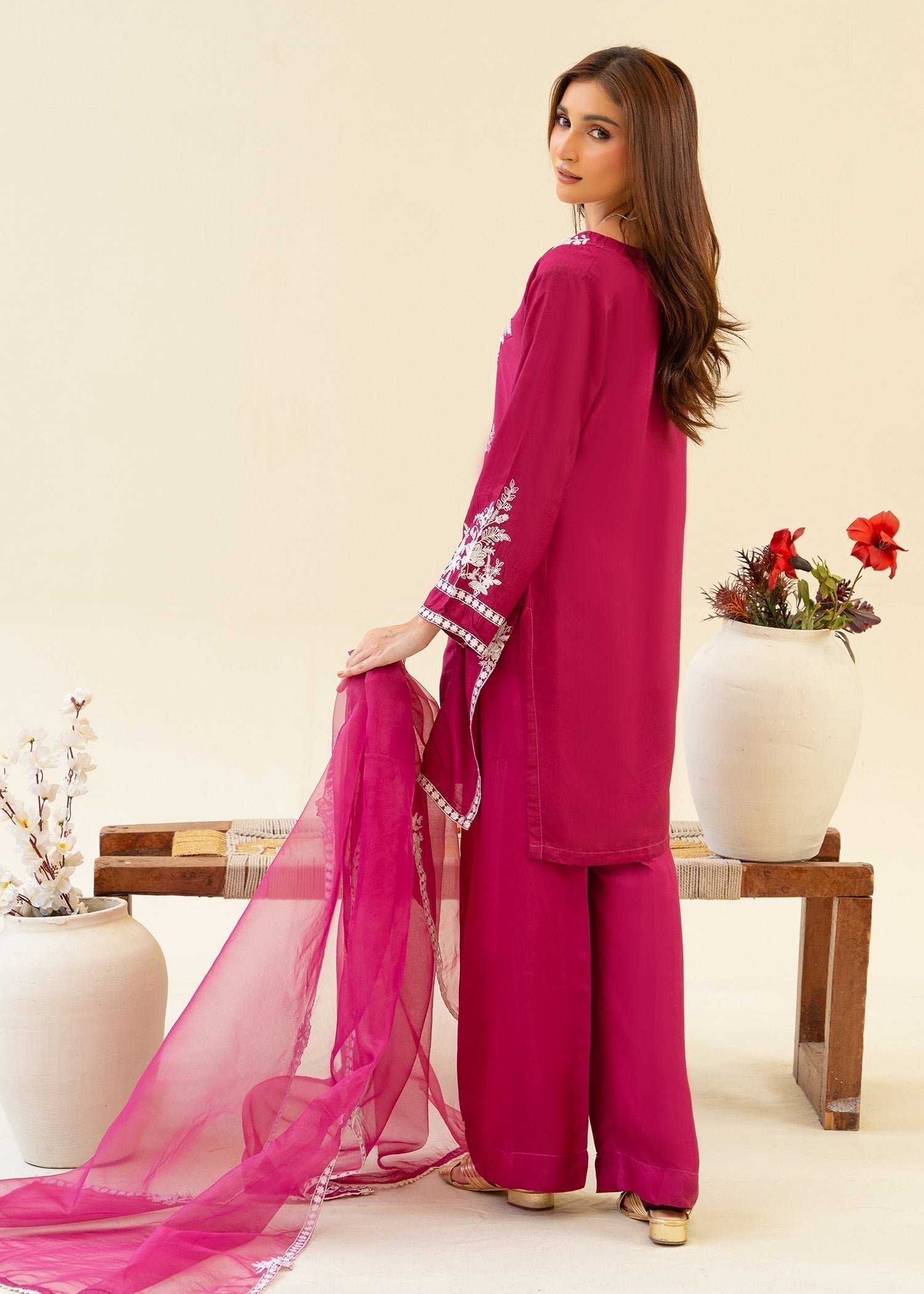 MODA-04