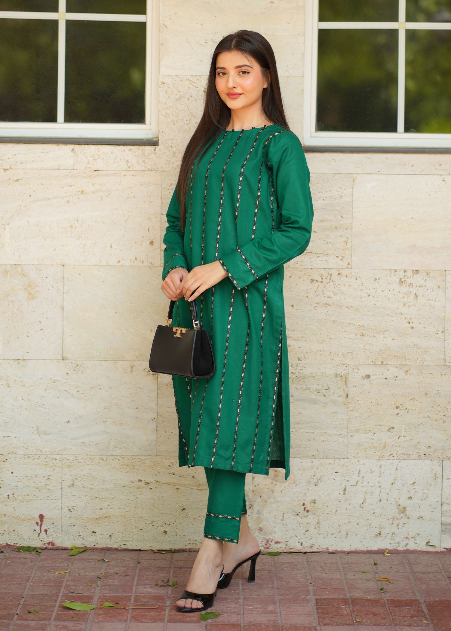 NOOR010