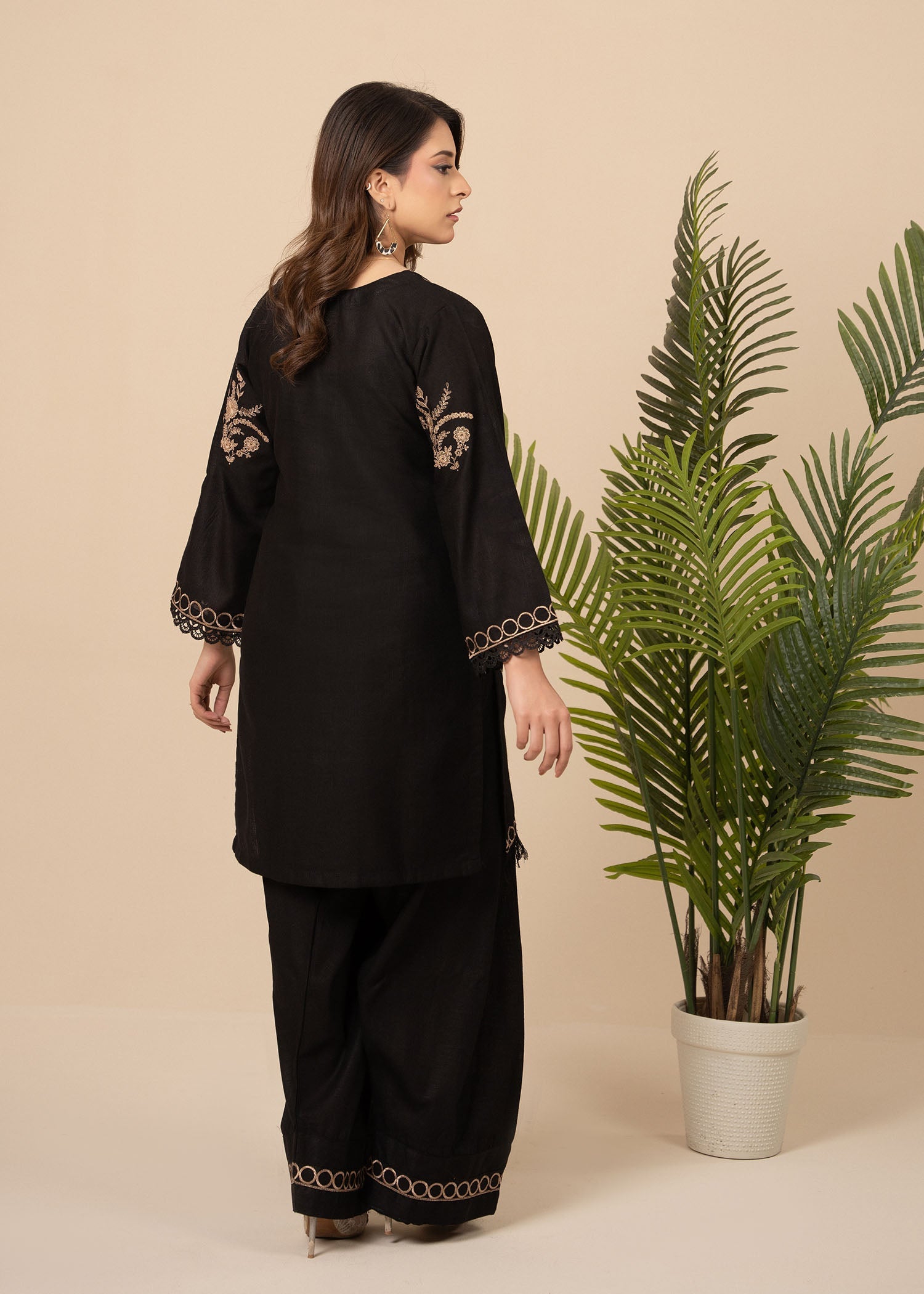 GULROSHAN-2