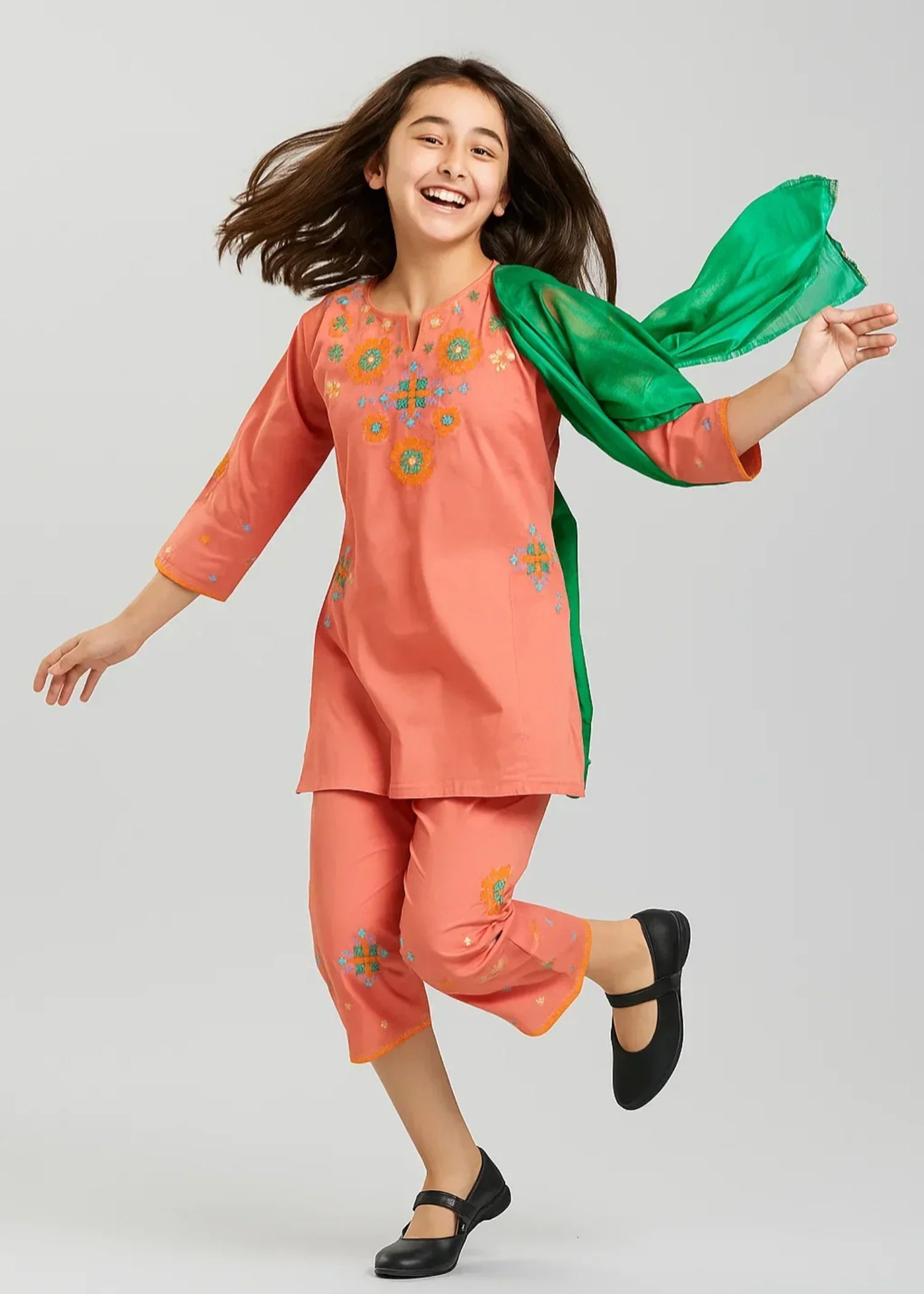 COTTON-3 - Pcs Suit Multihead Embroidery With Net Dopata