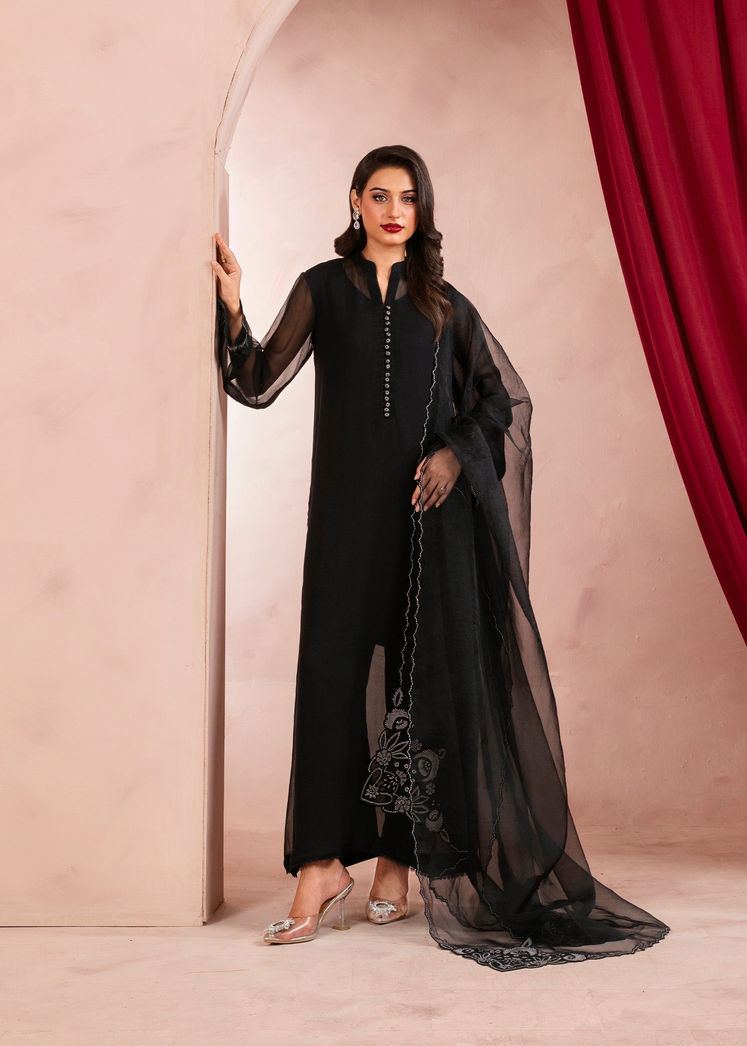 Rang-e-Haya Linear (Black)