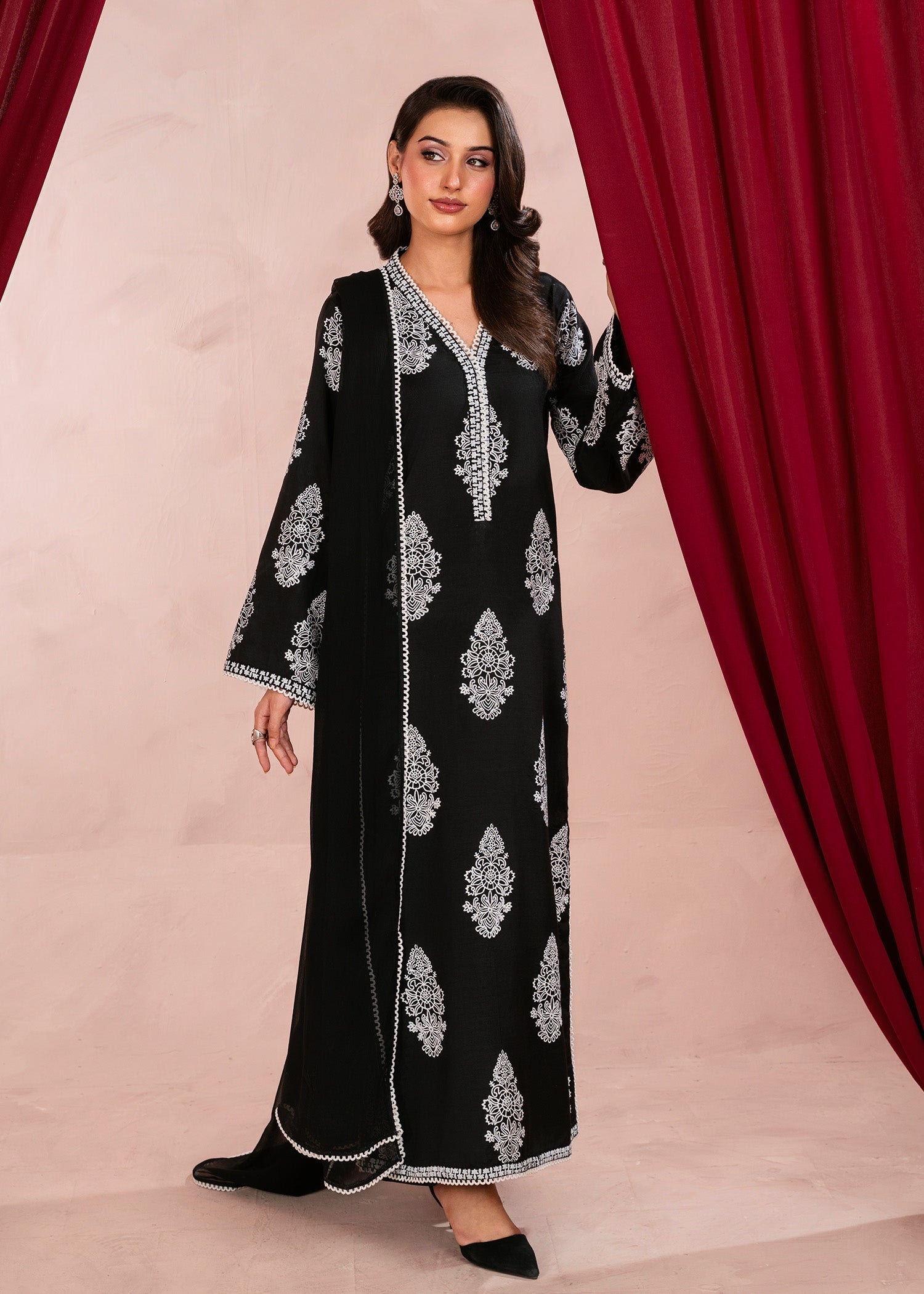 Rang-e-Haya Dew Drop (Black)