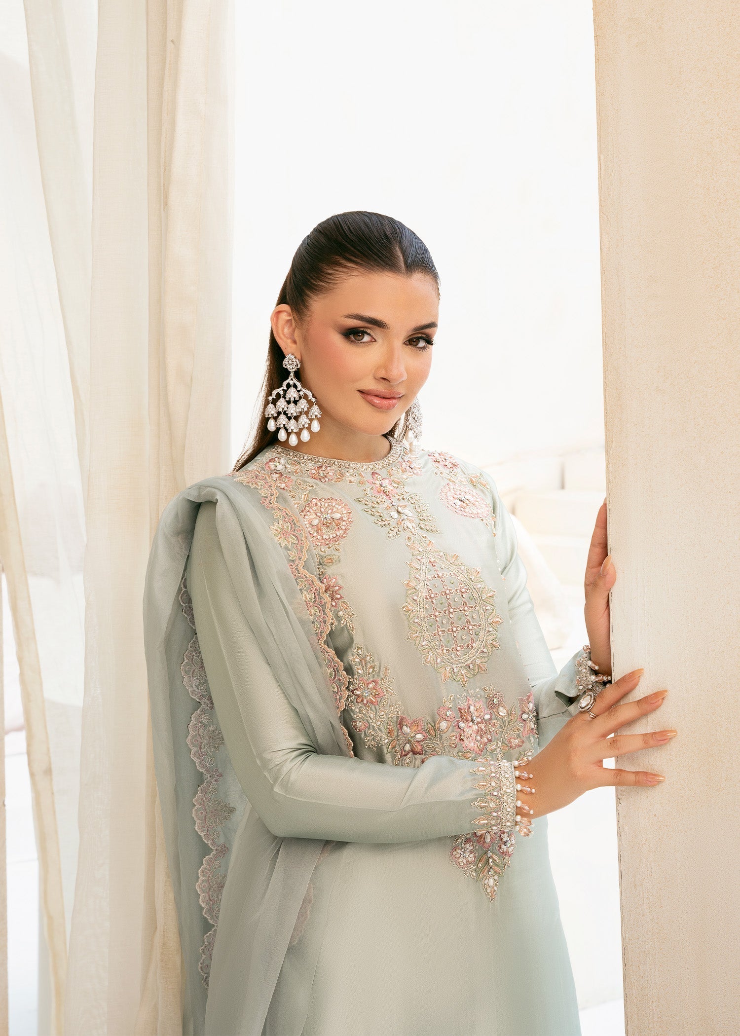 Rang-e-Haya Reve