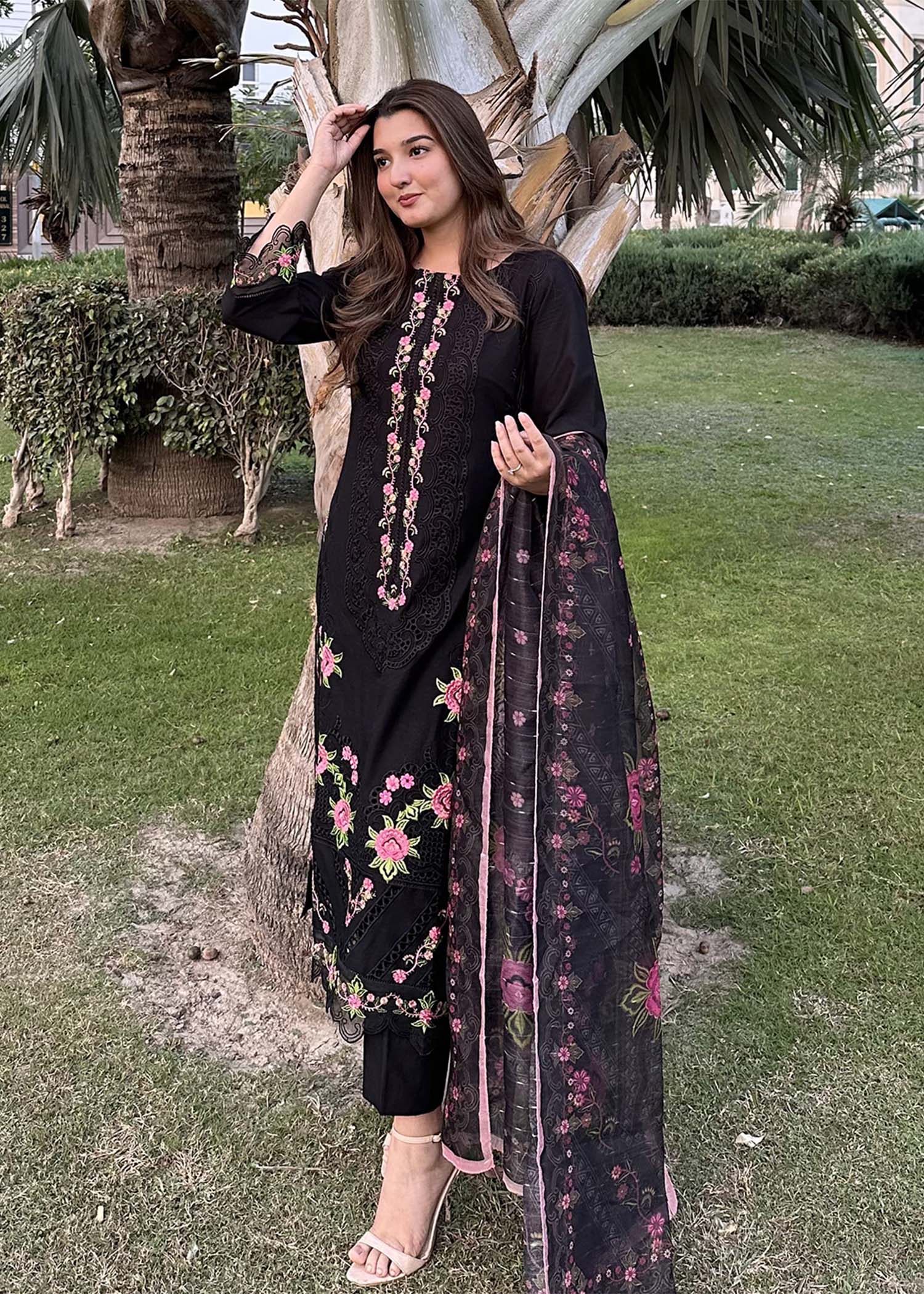Lawn Kurta Set in Black