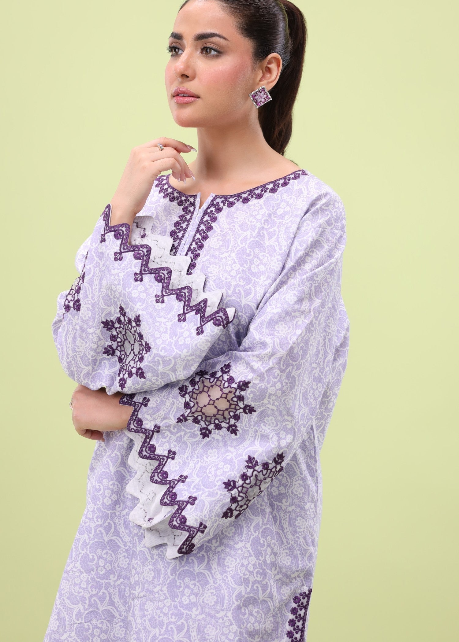 Mohagni LP-16 2PC LAWN STITCHED