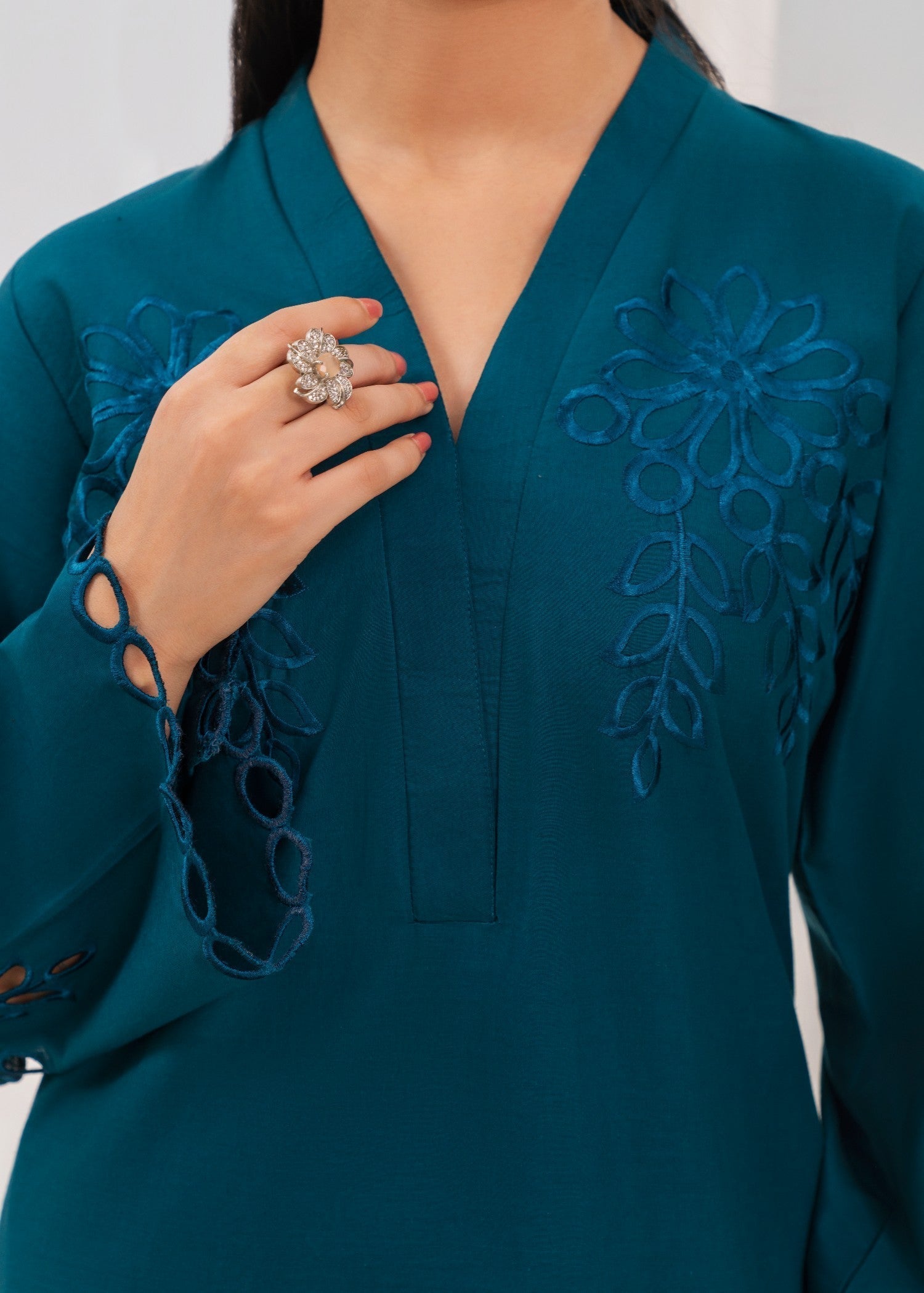 Sahibas By Mirza Taskeen - Blue