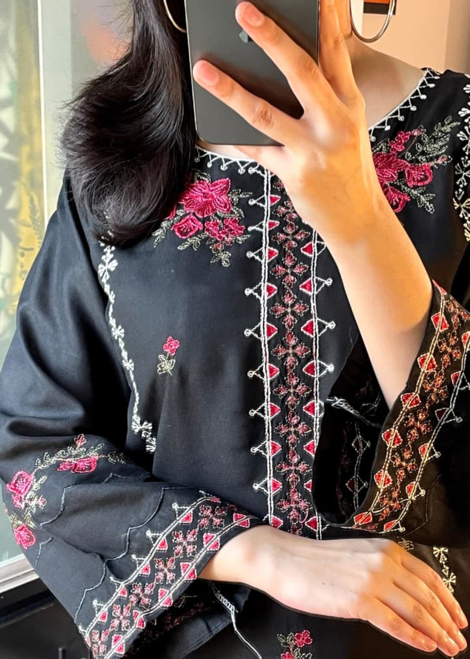 Tehzeeb Libas LUXURY EMBROIDER 2PC WITH FARSHI