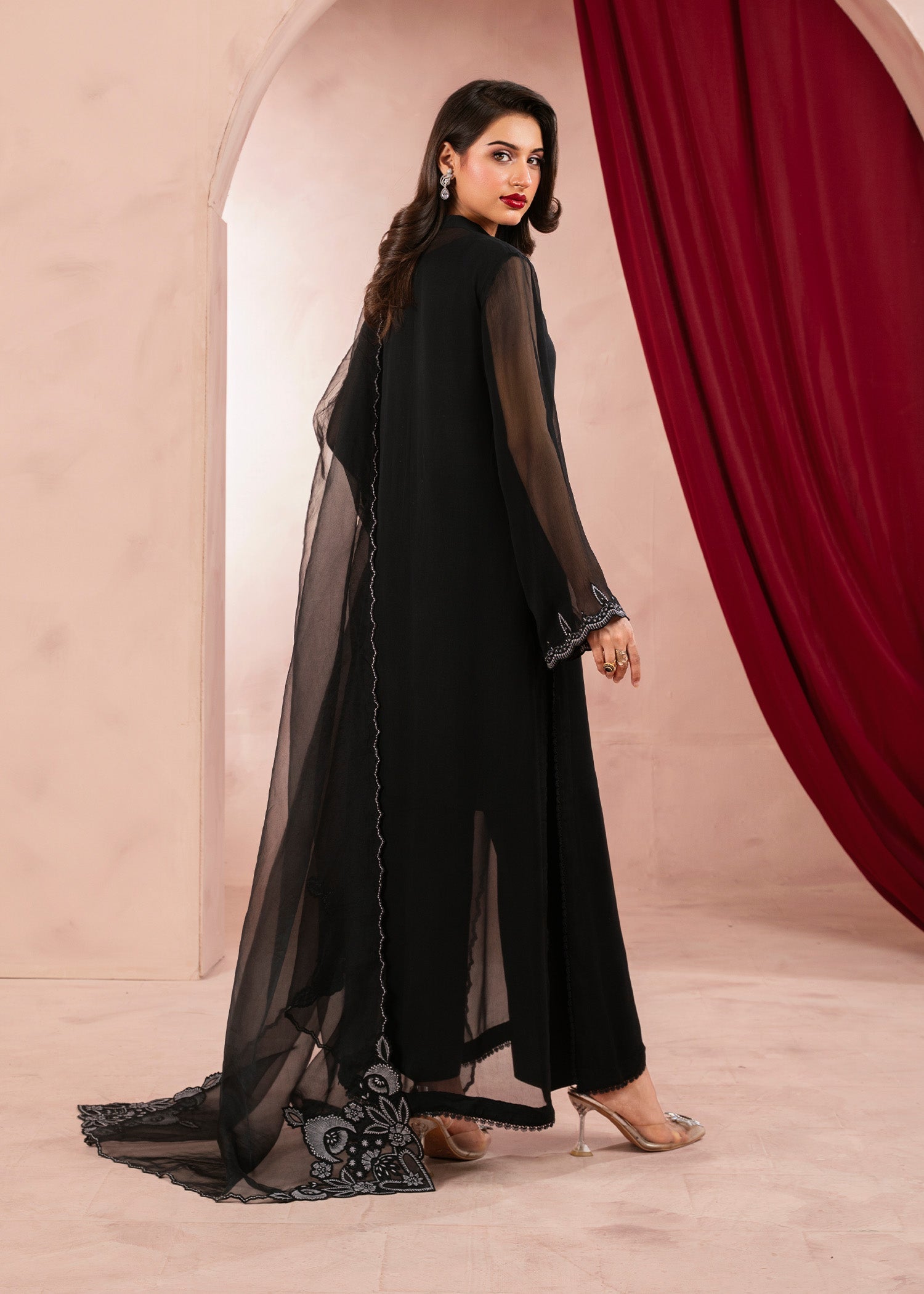 Rang-e-Haya Linear (Black)