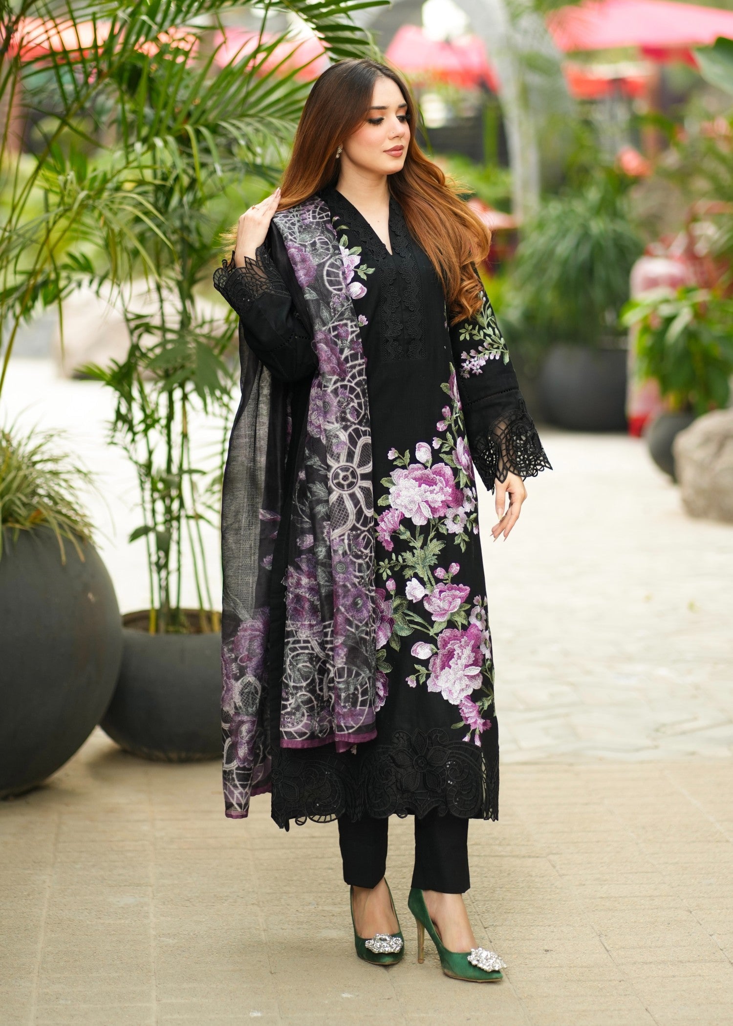 Sahibas By Mirza Rohini - Black