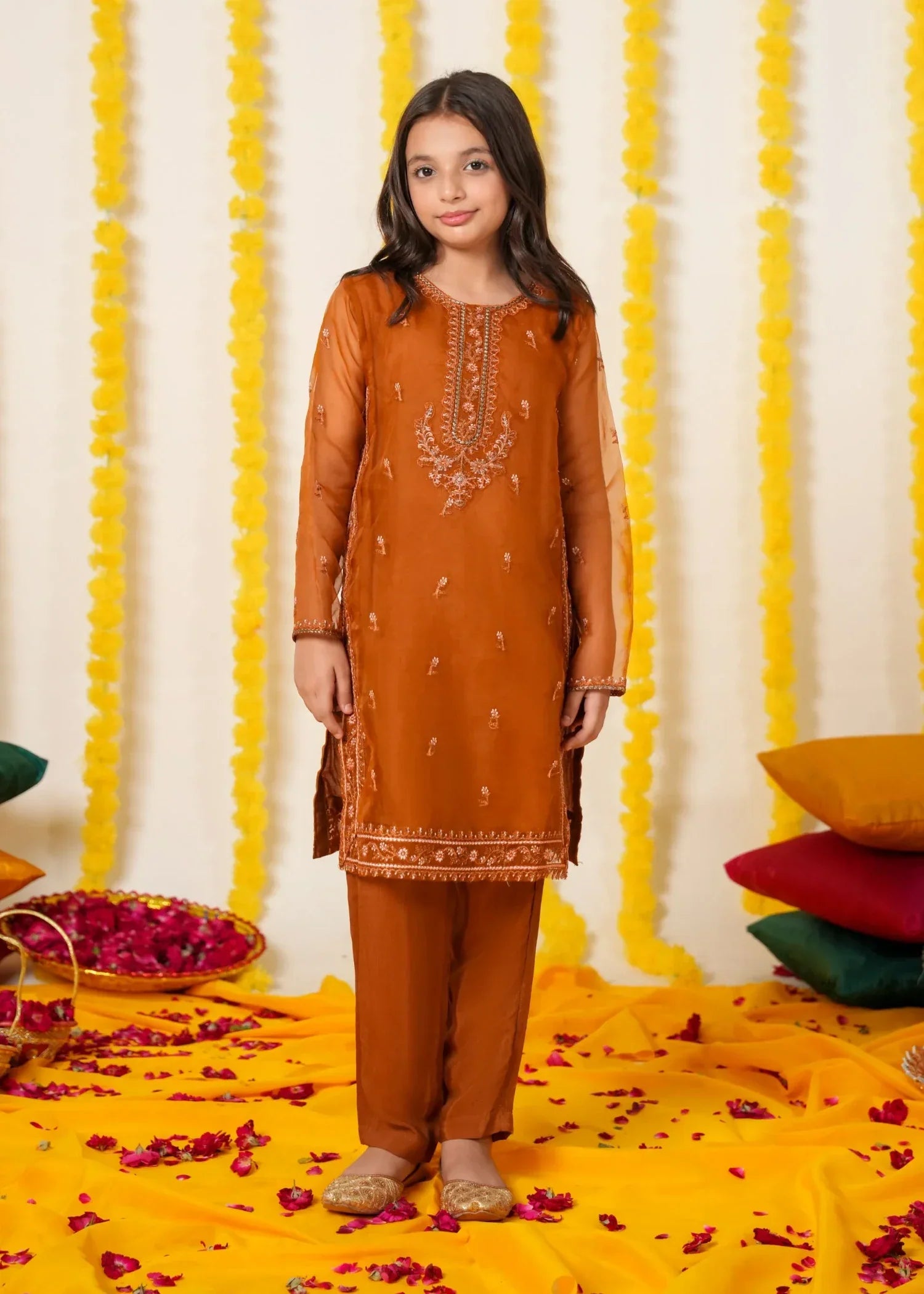 AMBER-GLOW-ORGANZA-SUIT-FESTIVE-EID-WEDDING-WEAR-FOR-GIRLS