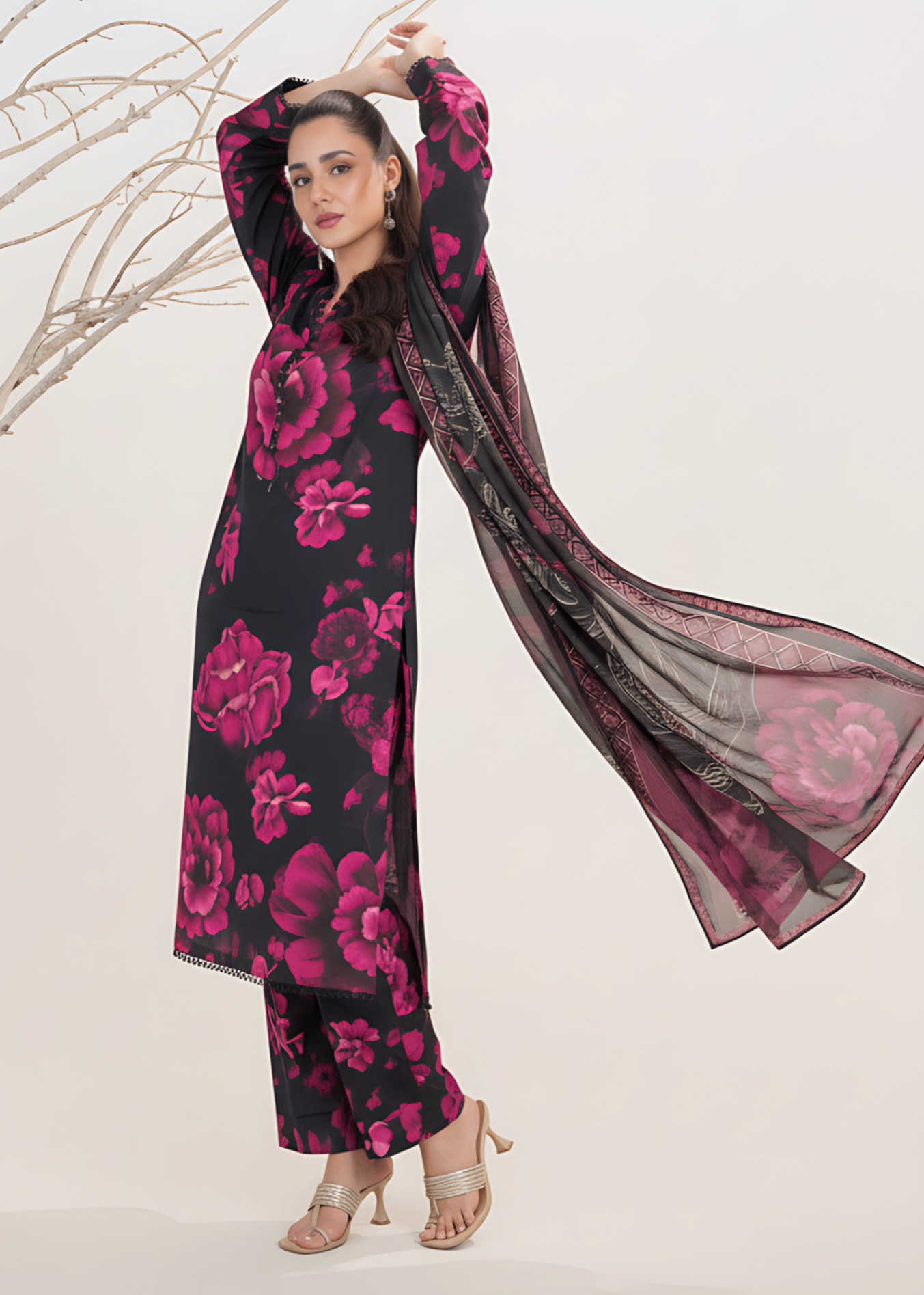 Sahibas By Mirza Dreamy Black