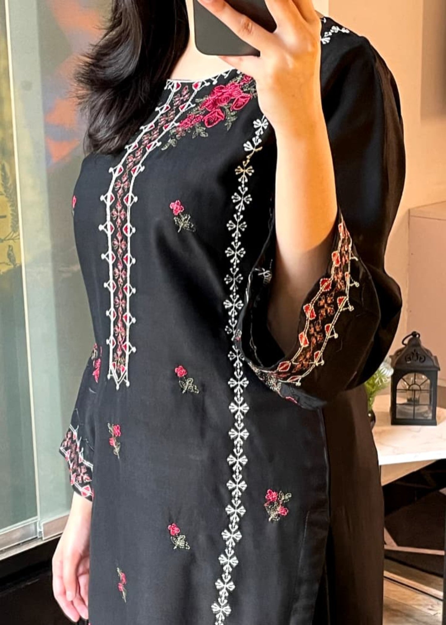 Tehzeeb Libas LUXURY EMBROIDER 2PC WITH FARSHI