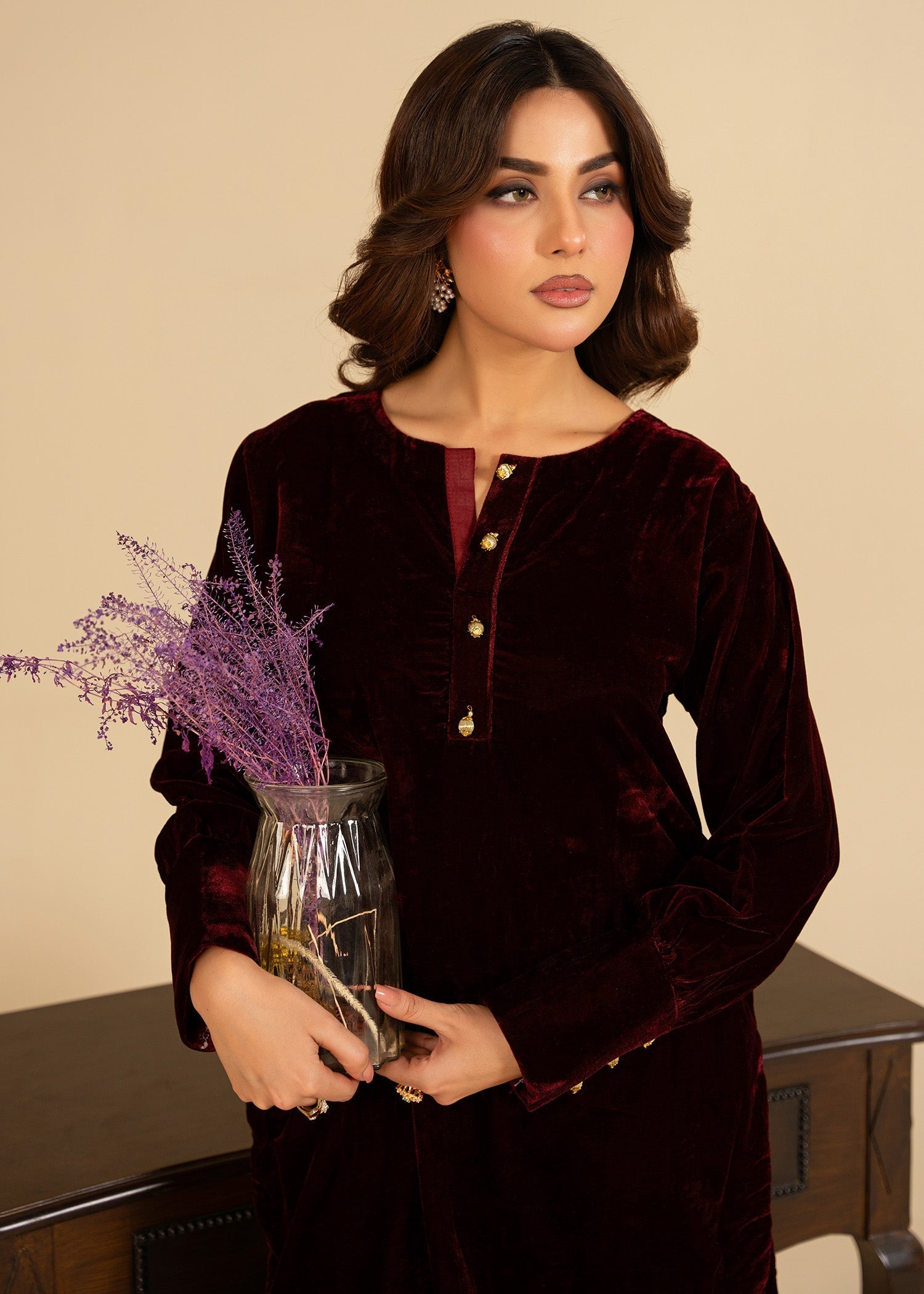 MAROON-LUXE-1