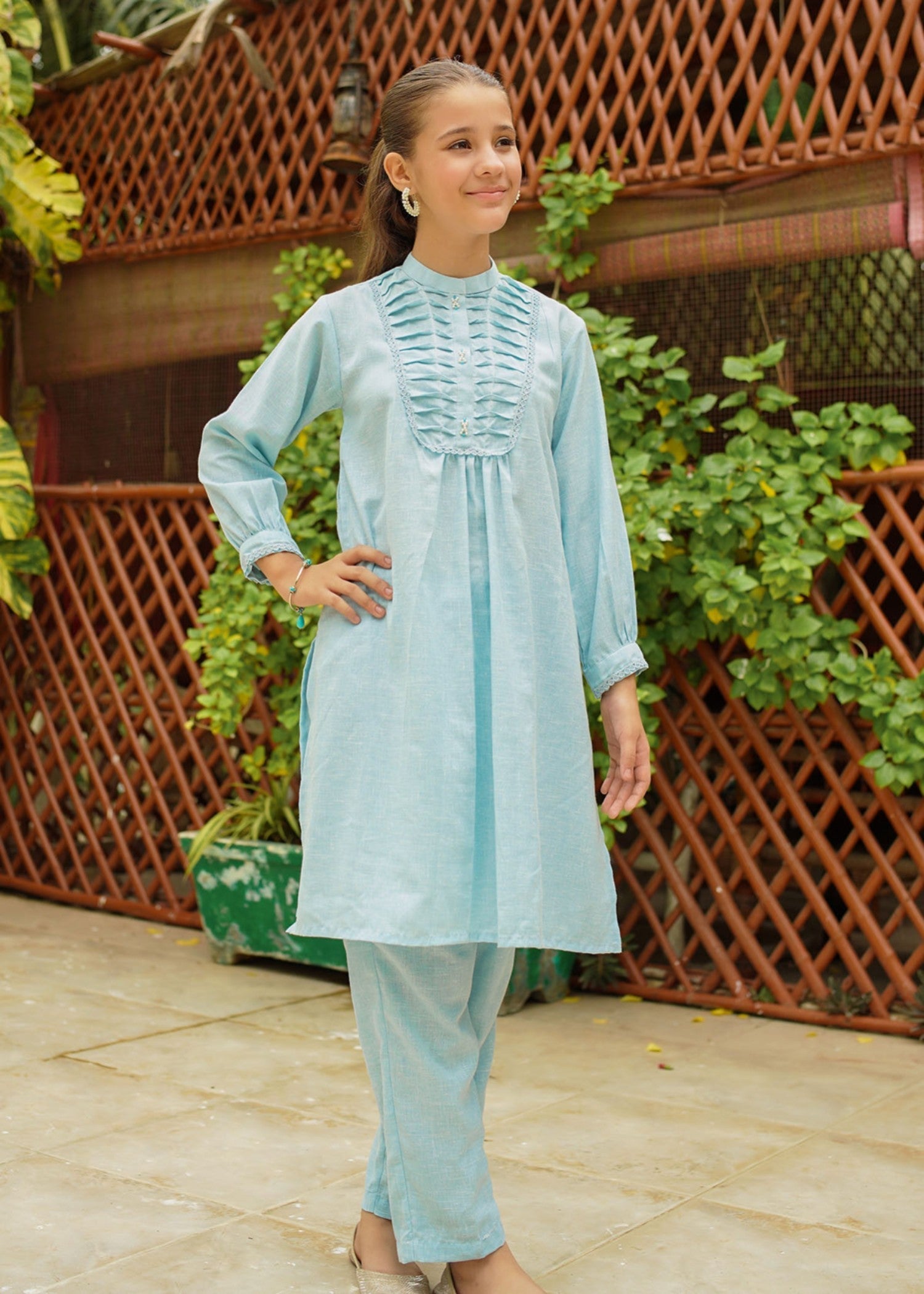 KHADDAR-EMBELLISHED-2