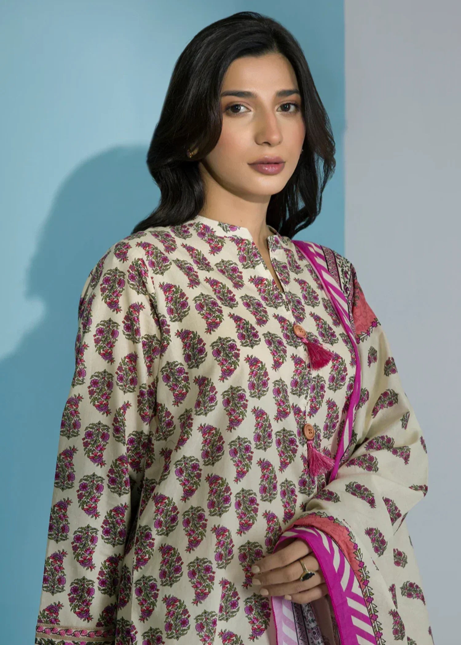 WPC2522621 - Beige