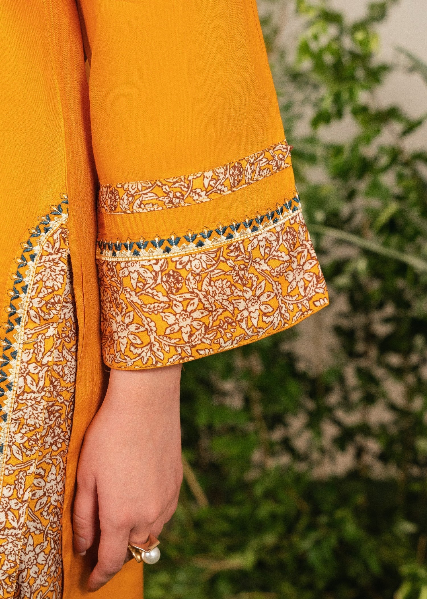 Tehzeeb Libas HAZEL EMBROIDERED 3PC