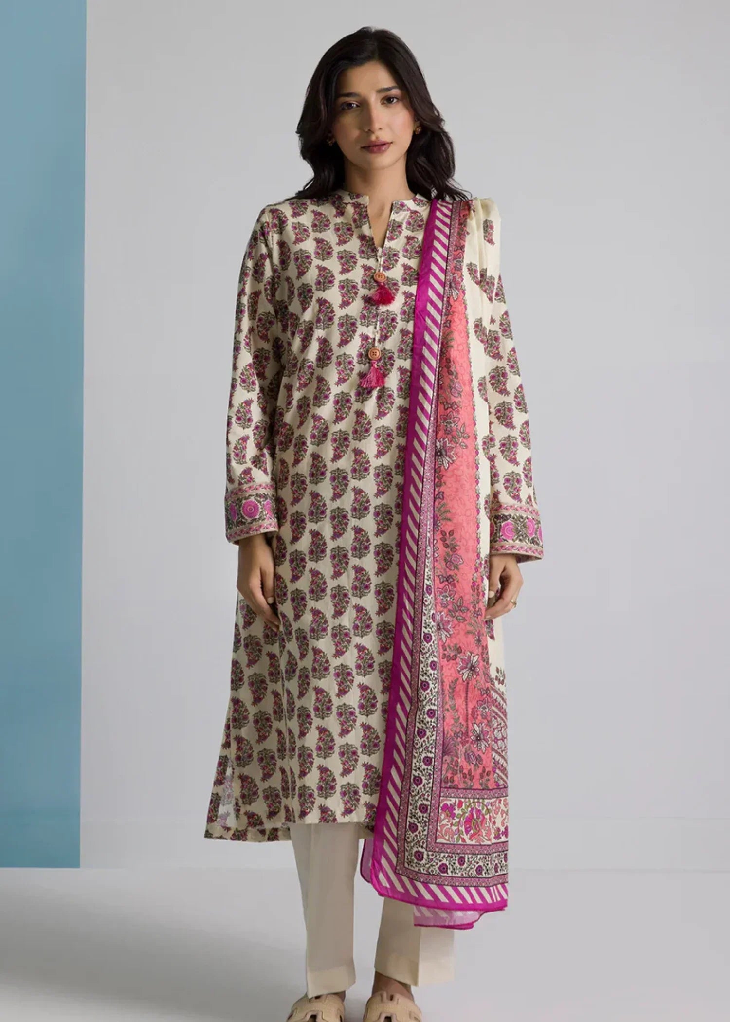 WPC2522621 - Beige